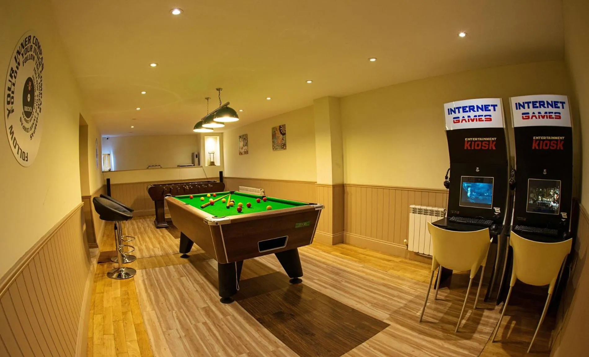 Billiard in Predela LUX Aparthotel