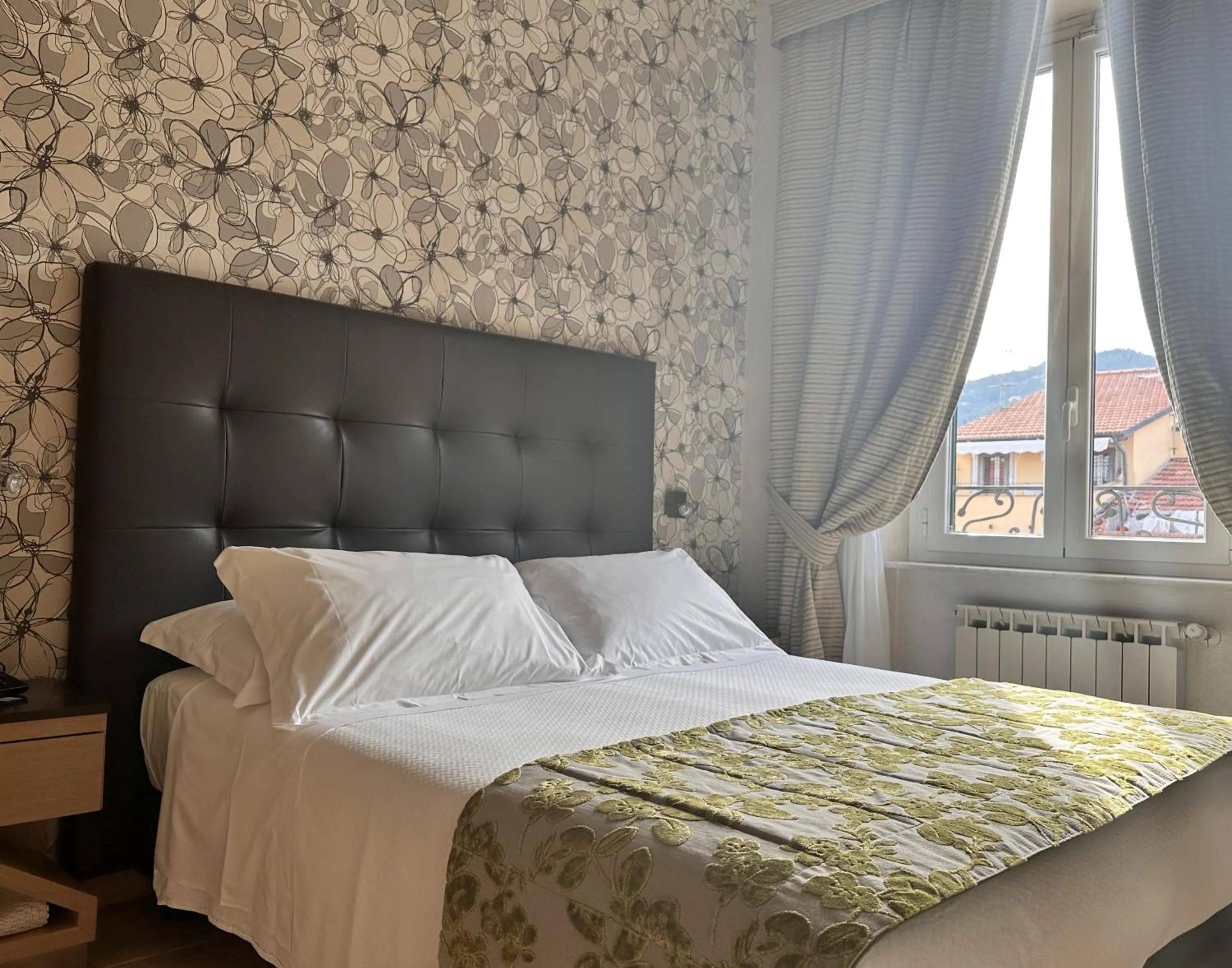 Bed in Hotel Ligure