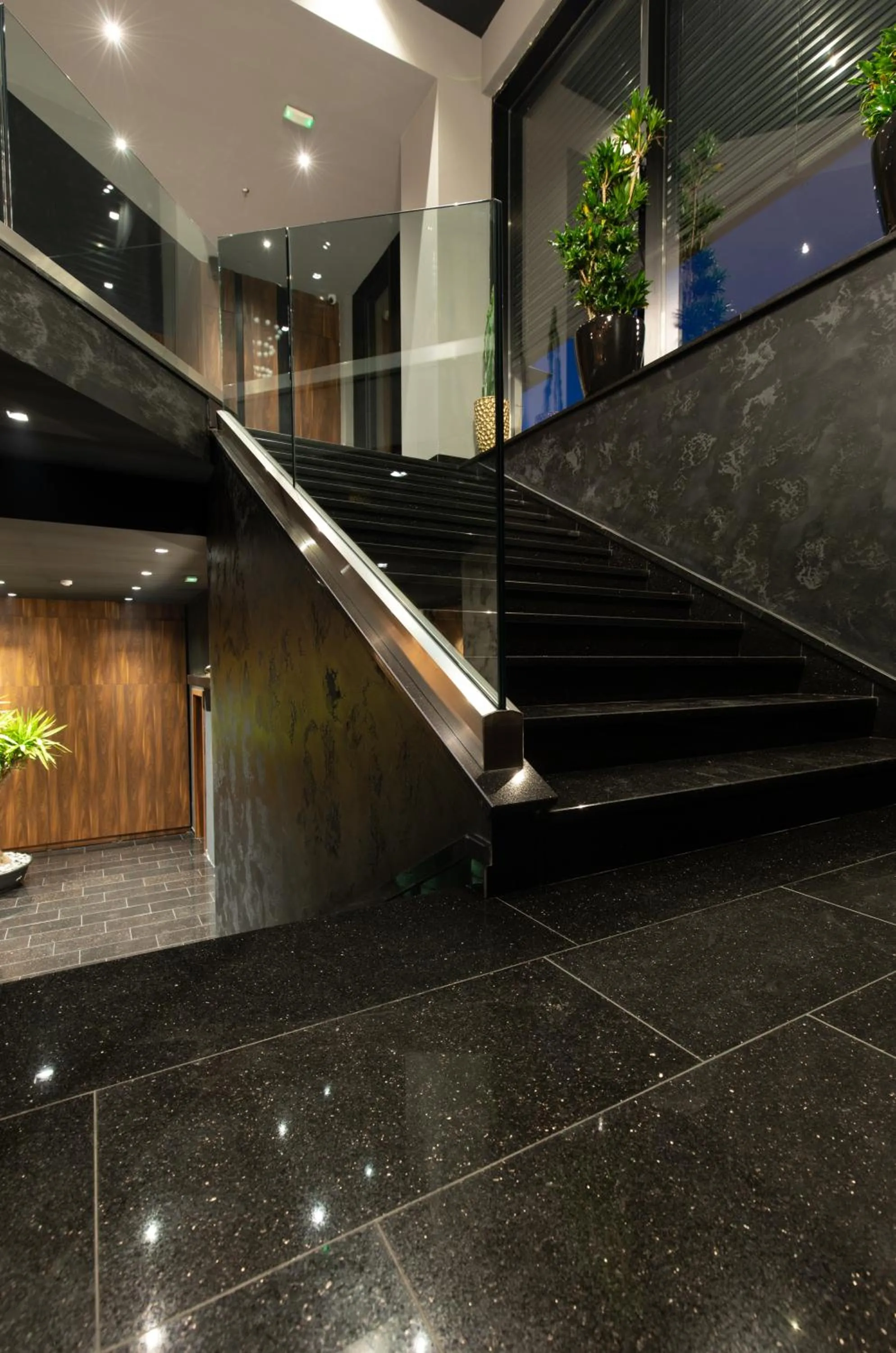 Premium Park Hotel