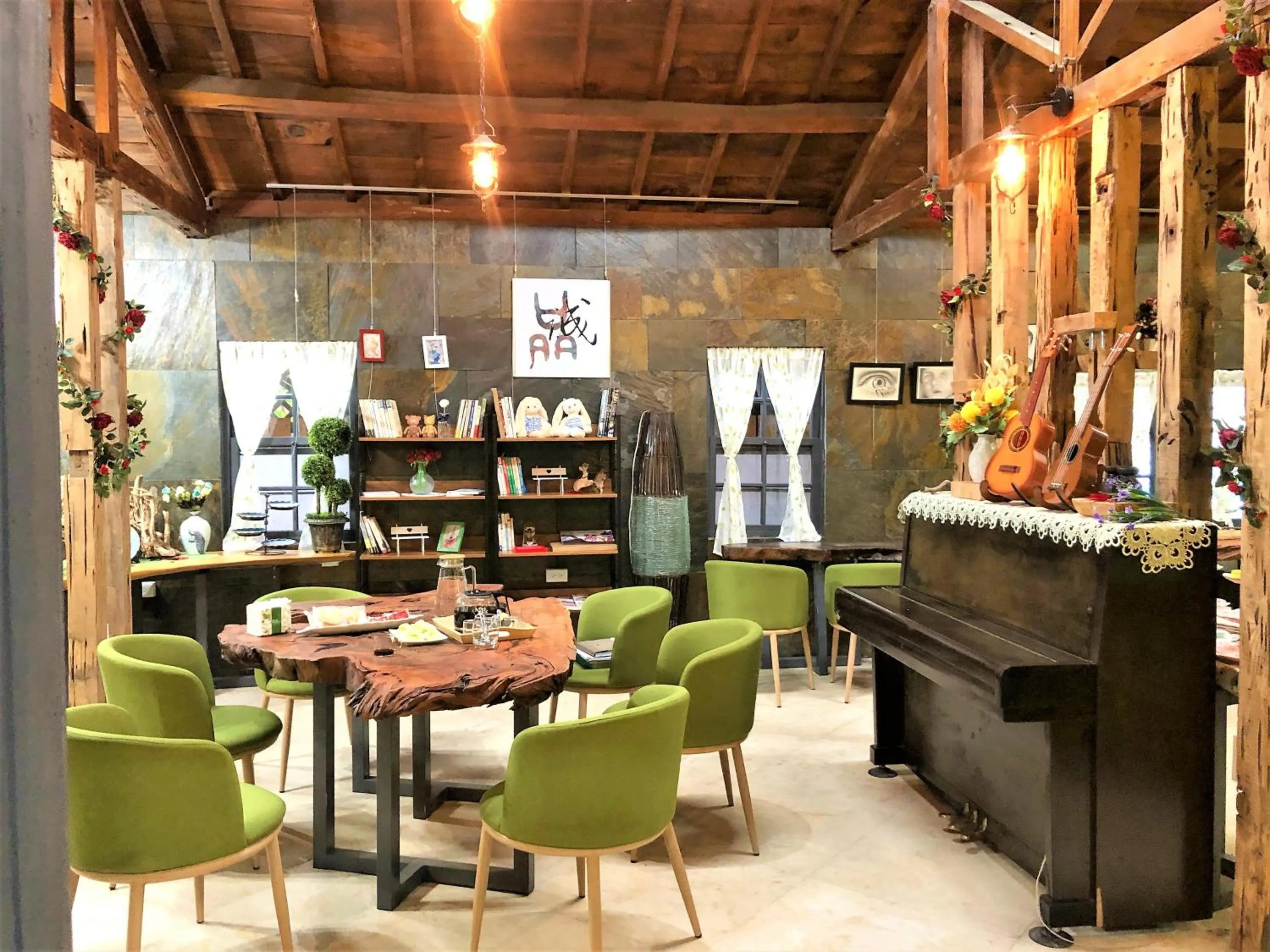 On-site shops in Blue Owl-Hualien No 2396-2397-2398-2399