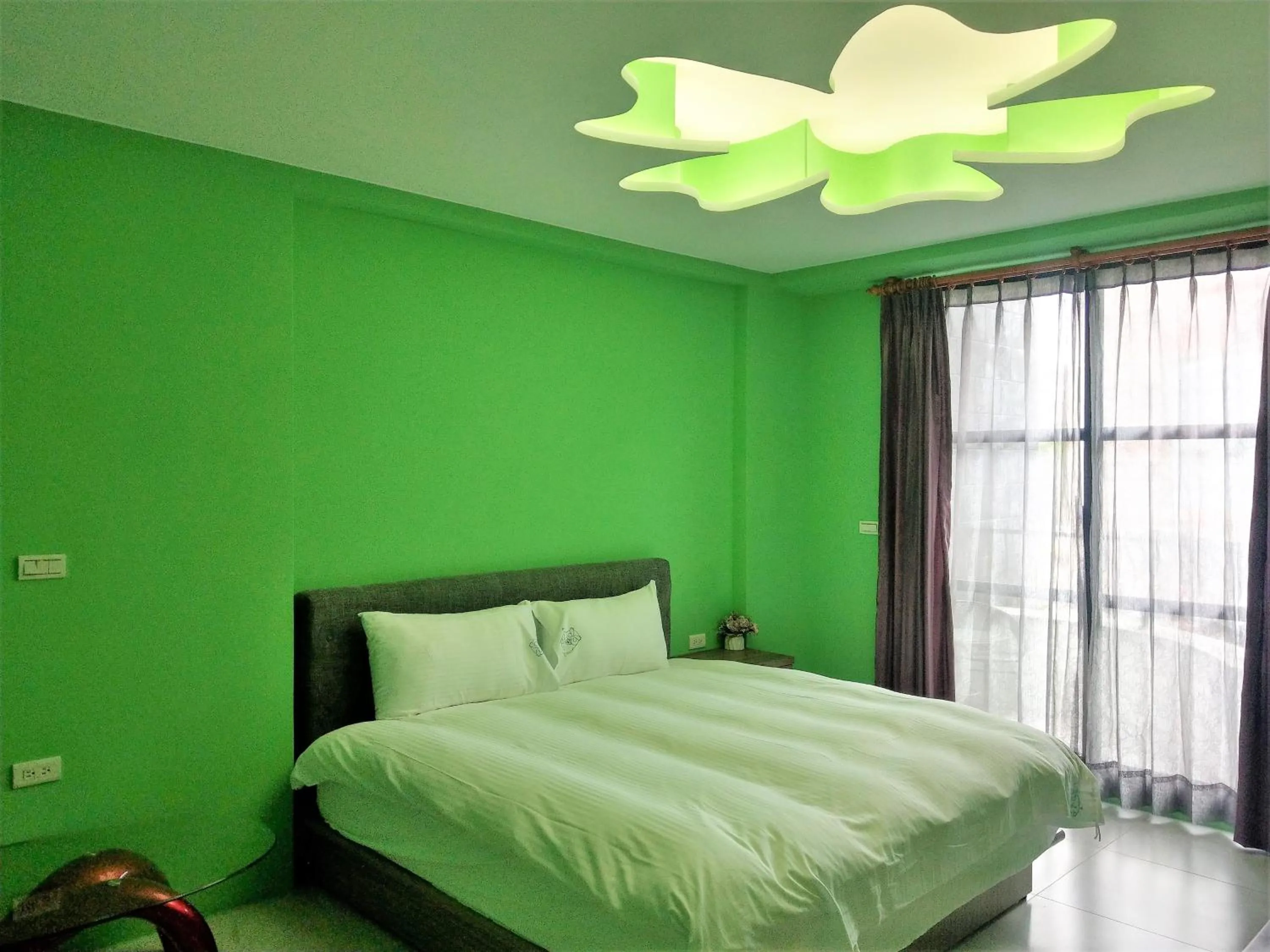 Photo of the whole room in Blue Owl-Hualien No 2396-2397-2398-2399