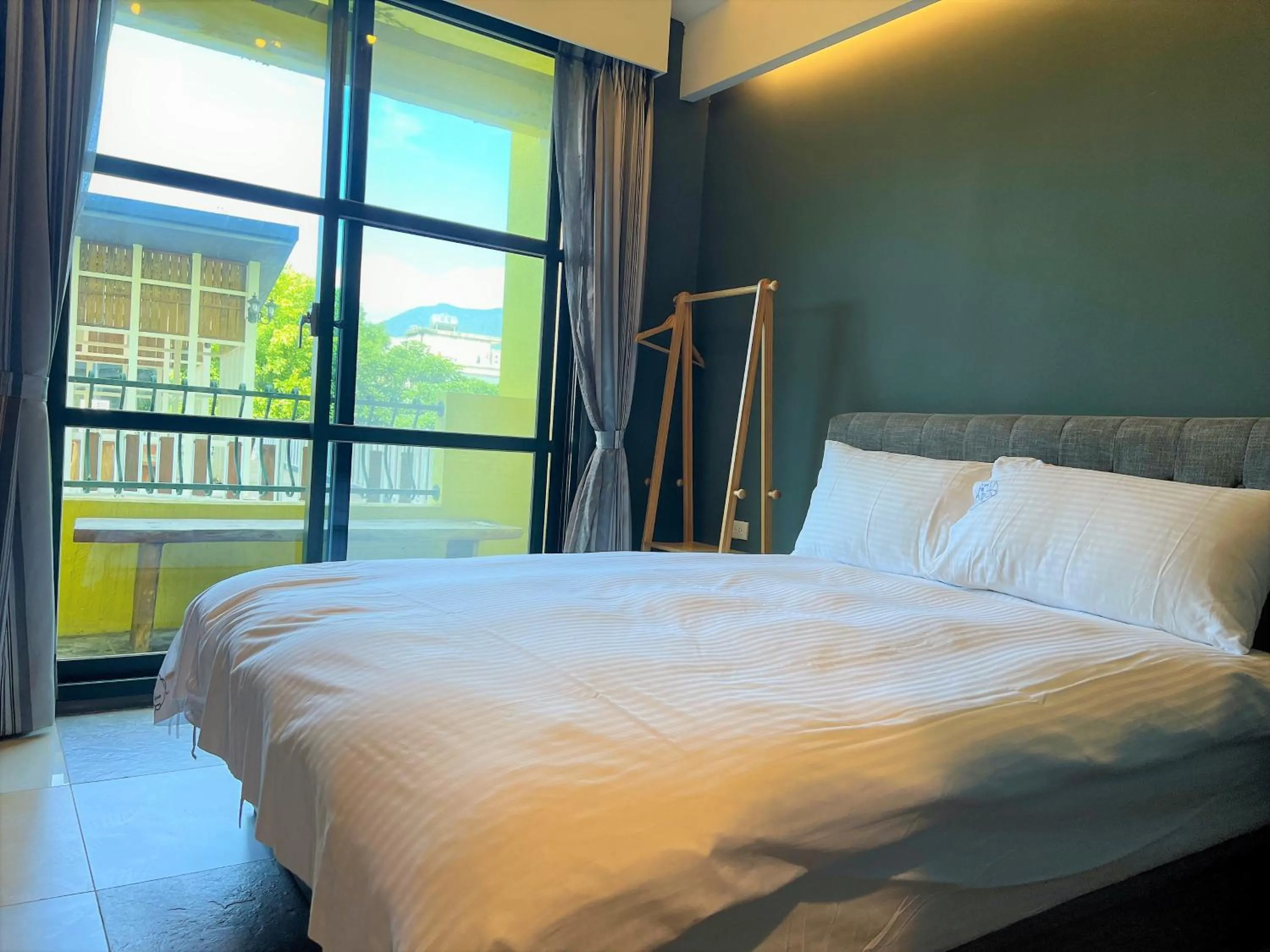 Photo of the whole room in Blue Owl-Hualien No 2396-2397-2398-2399