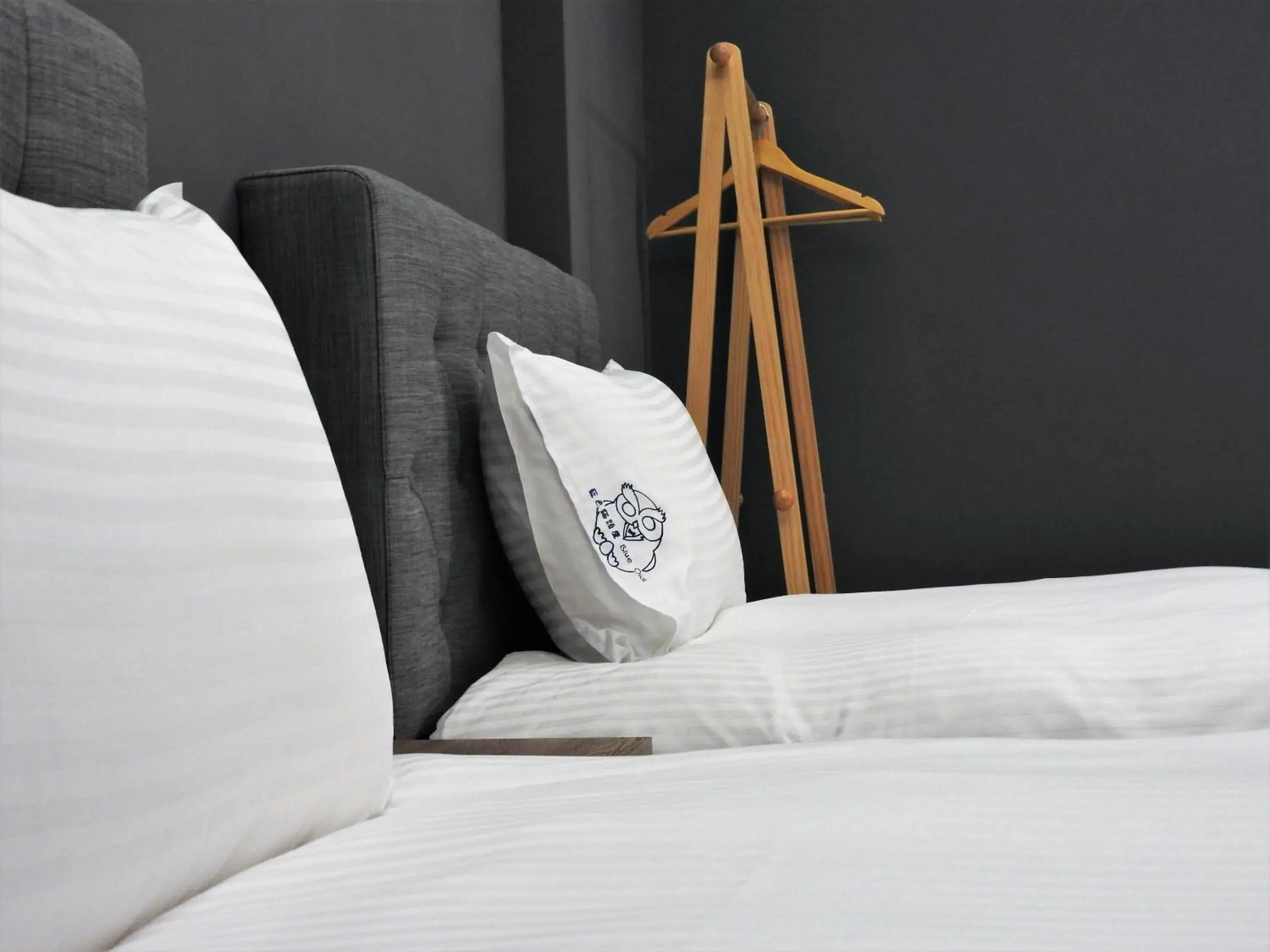 Twin Room with Balcony in Blue Owl-Hualien No 2396-2397-2398-2399 Twin Room with Balcony in Blue Owl-Hualien No 2396-2397-2398-2399