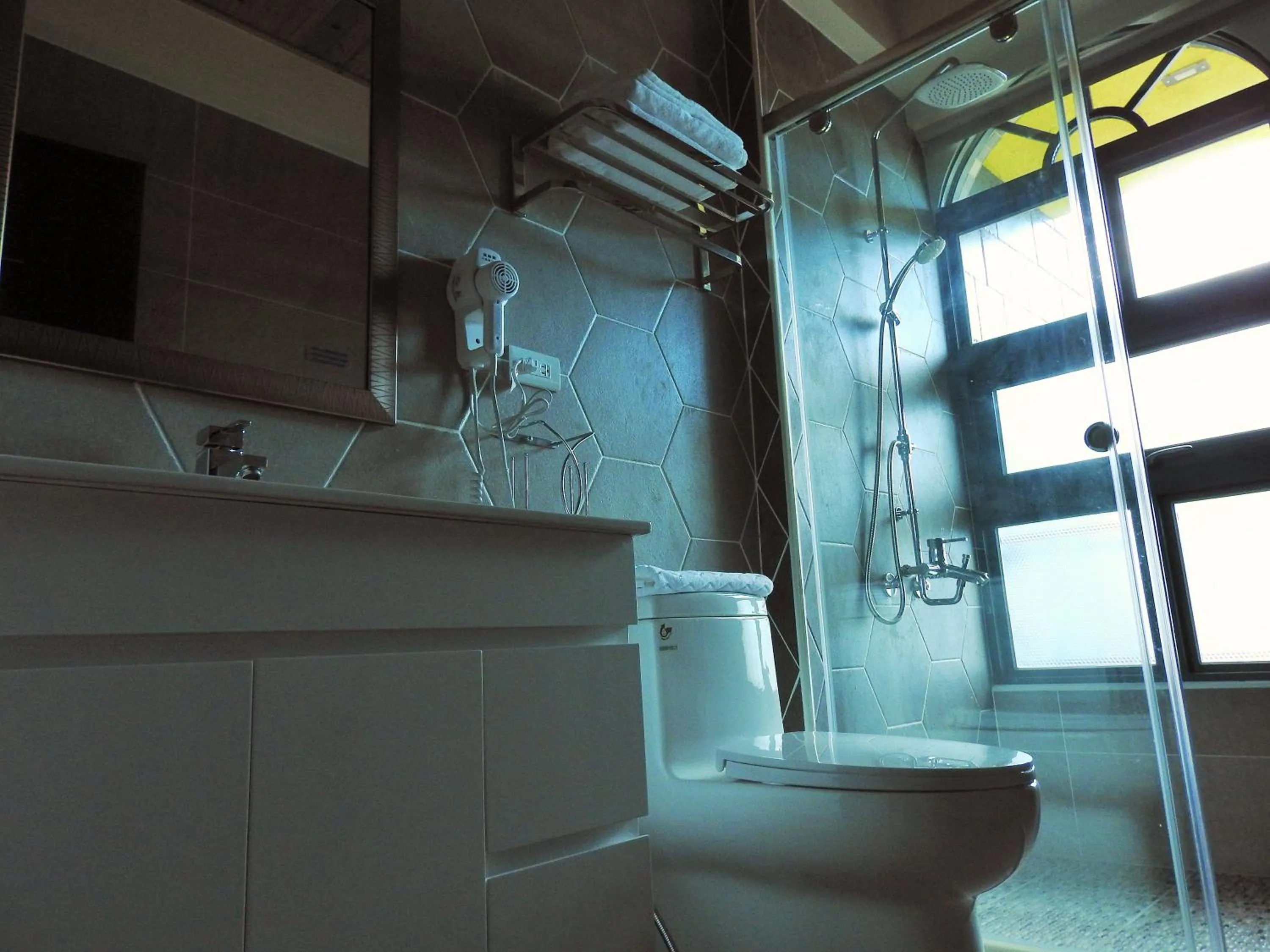 Bathroom in Blue Owl-Hualien No 2396-2397-2398-2399