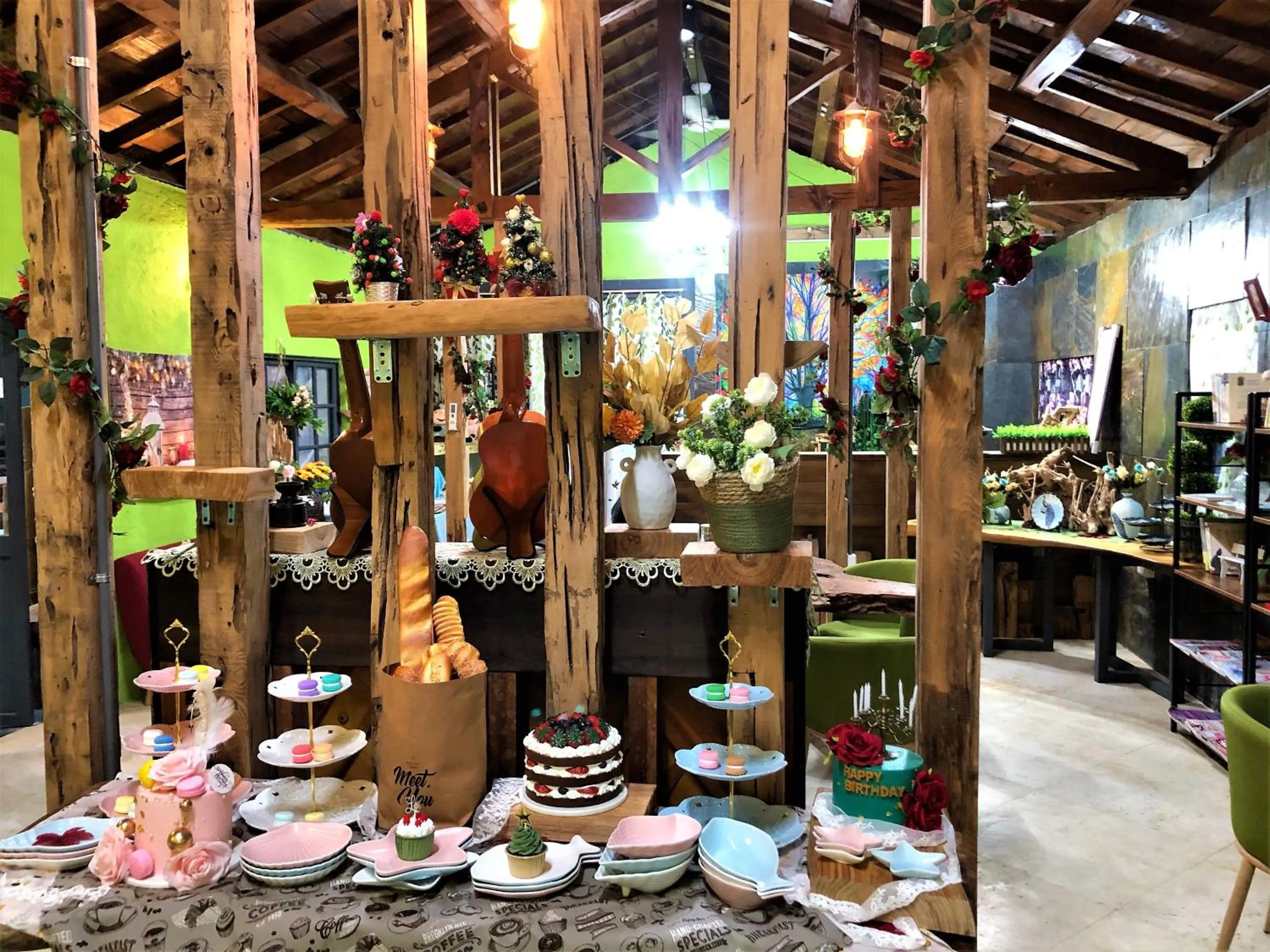 On-site shops in Blue Owl-Hualien No 2396-2397-2398-2399