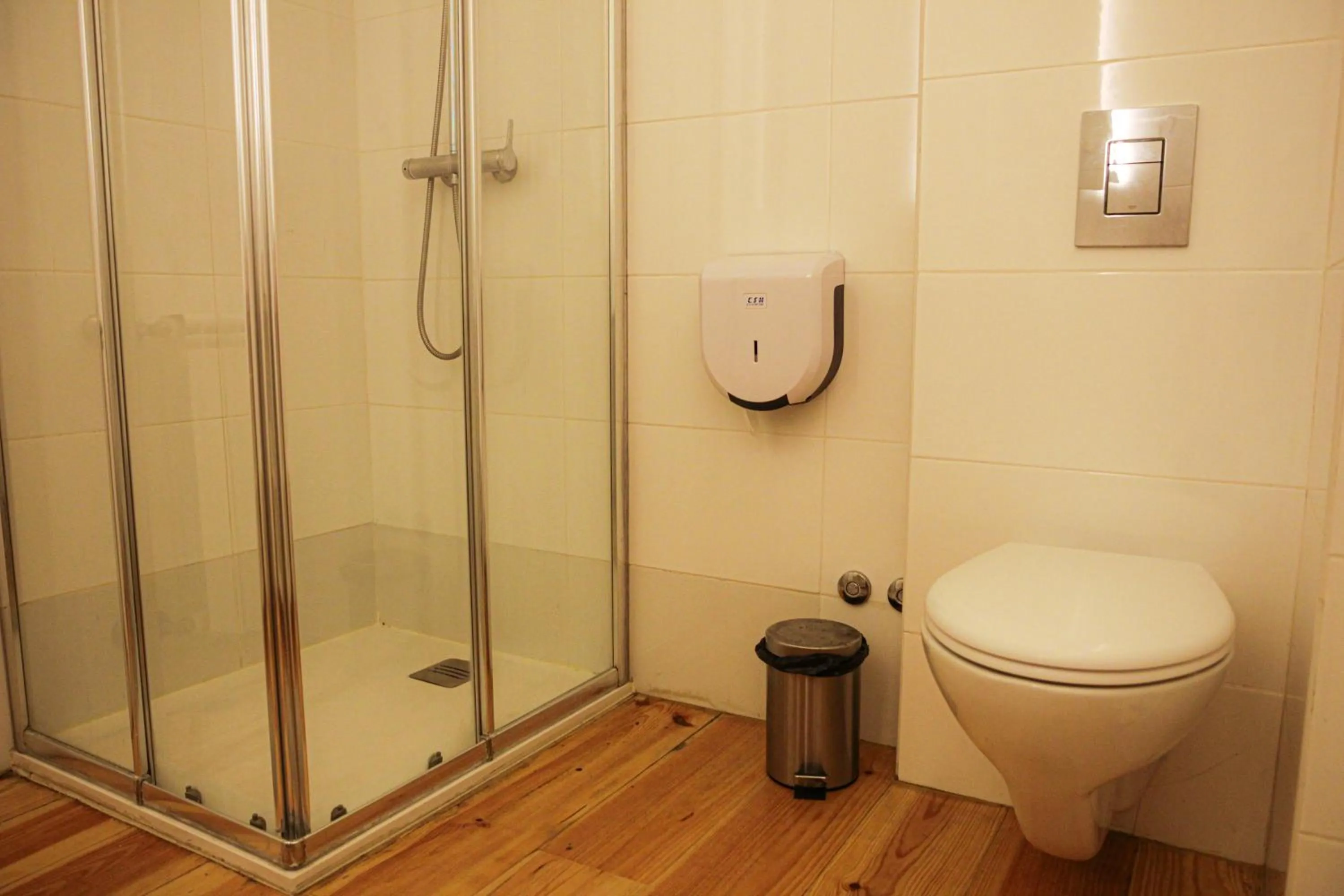 Twin Room with Private Bathroom in Onefam Ribeira