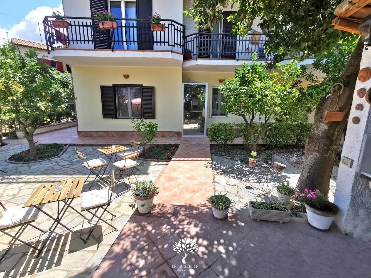 Patio in La Suscella Bed & Breakfast