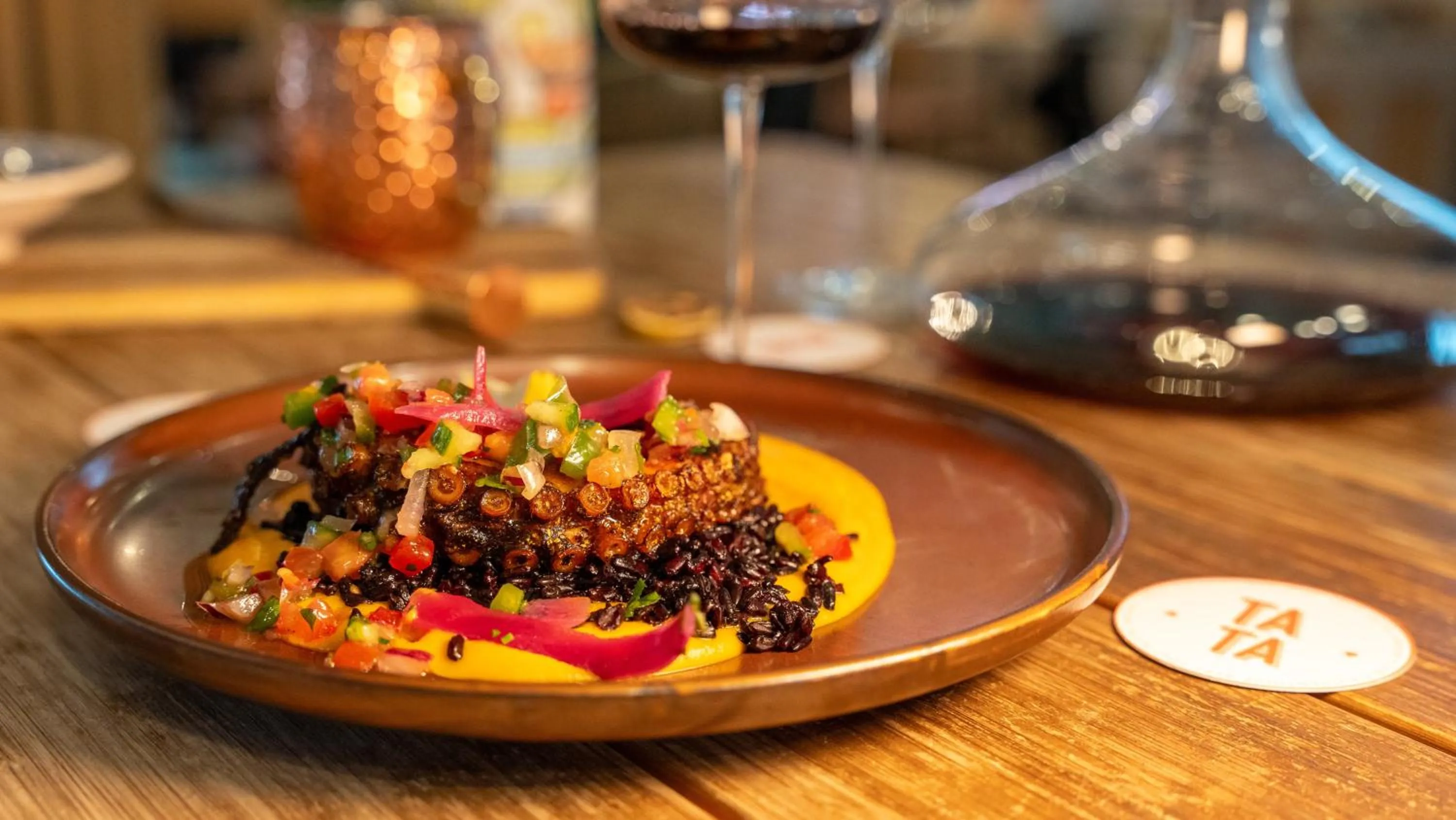 Restaurant/places to eat in ibis Marseille Centre Euromed