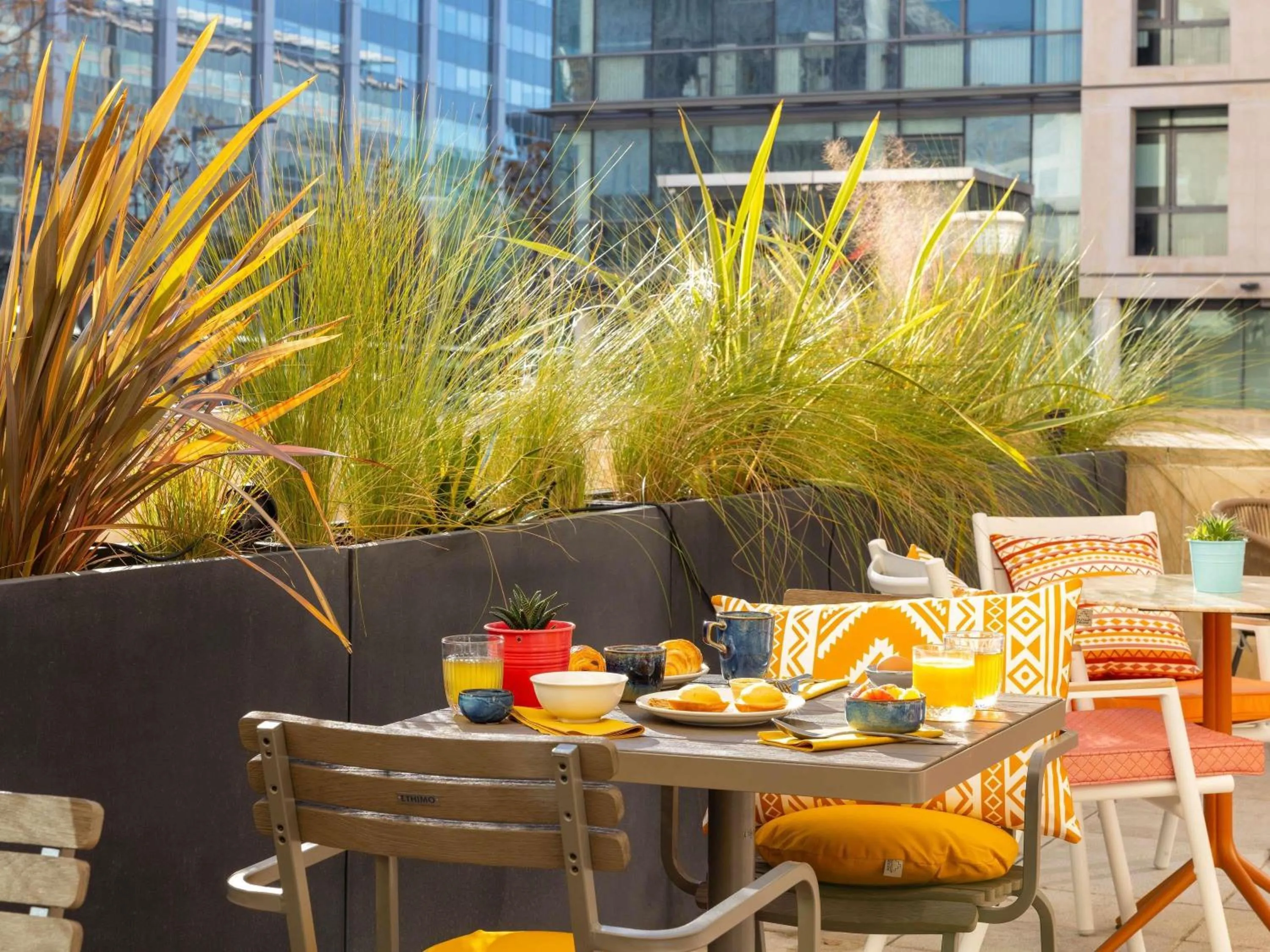 Breakfast in ibis Marseille Centre Euromed