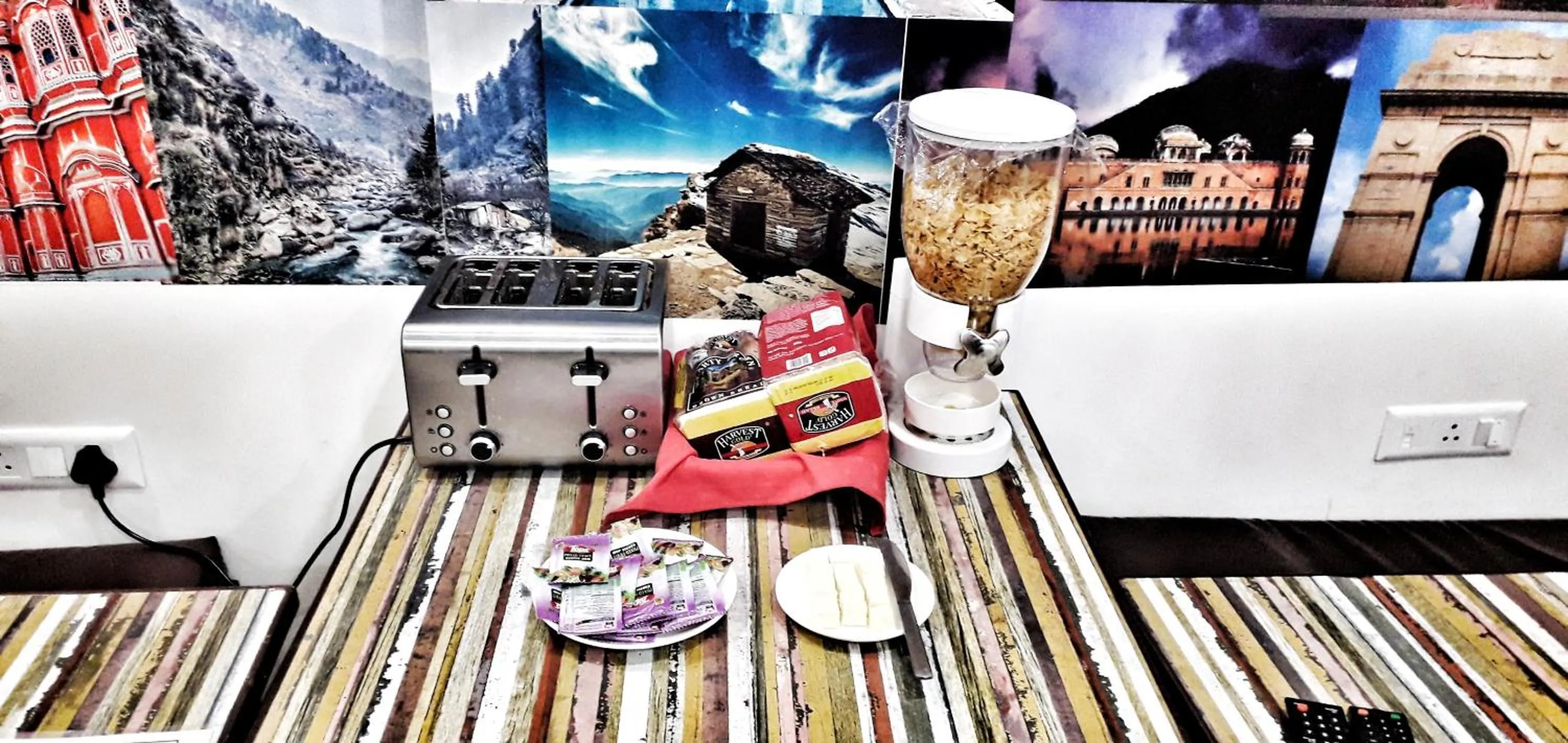 Breakfast in Hotel Aerocity Purple Orchid