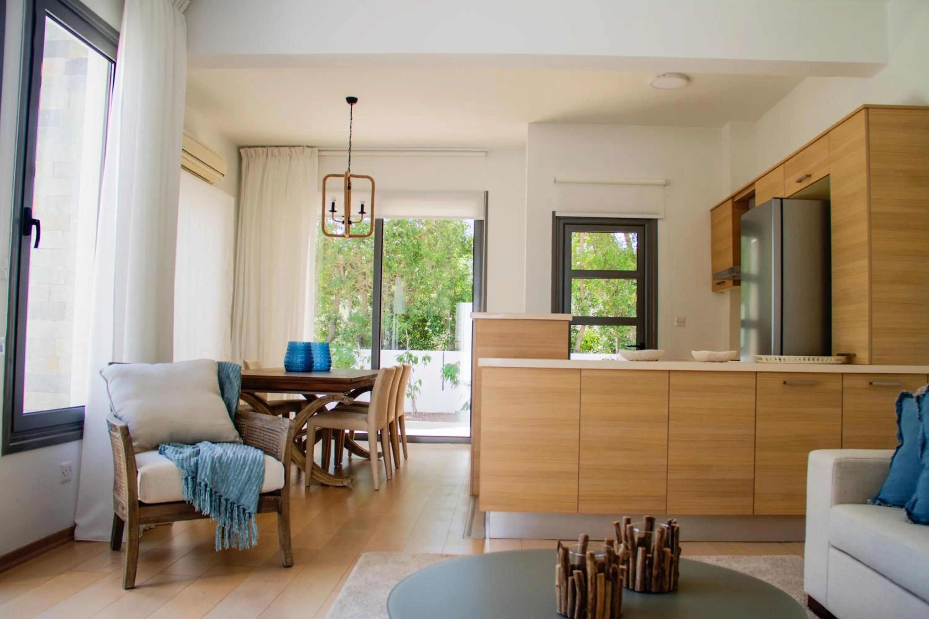 Kitchen or kitchenette in Atlantis Gardens