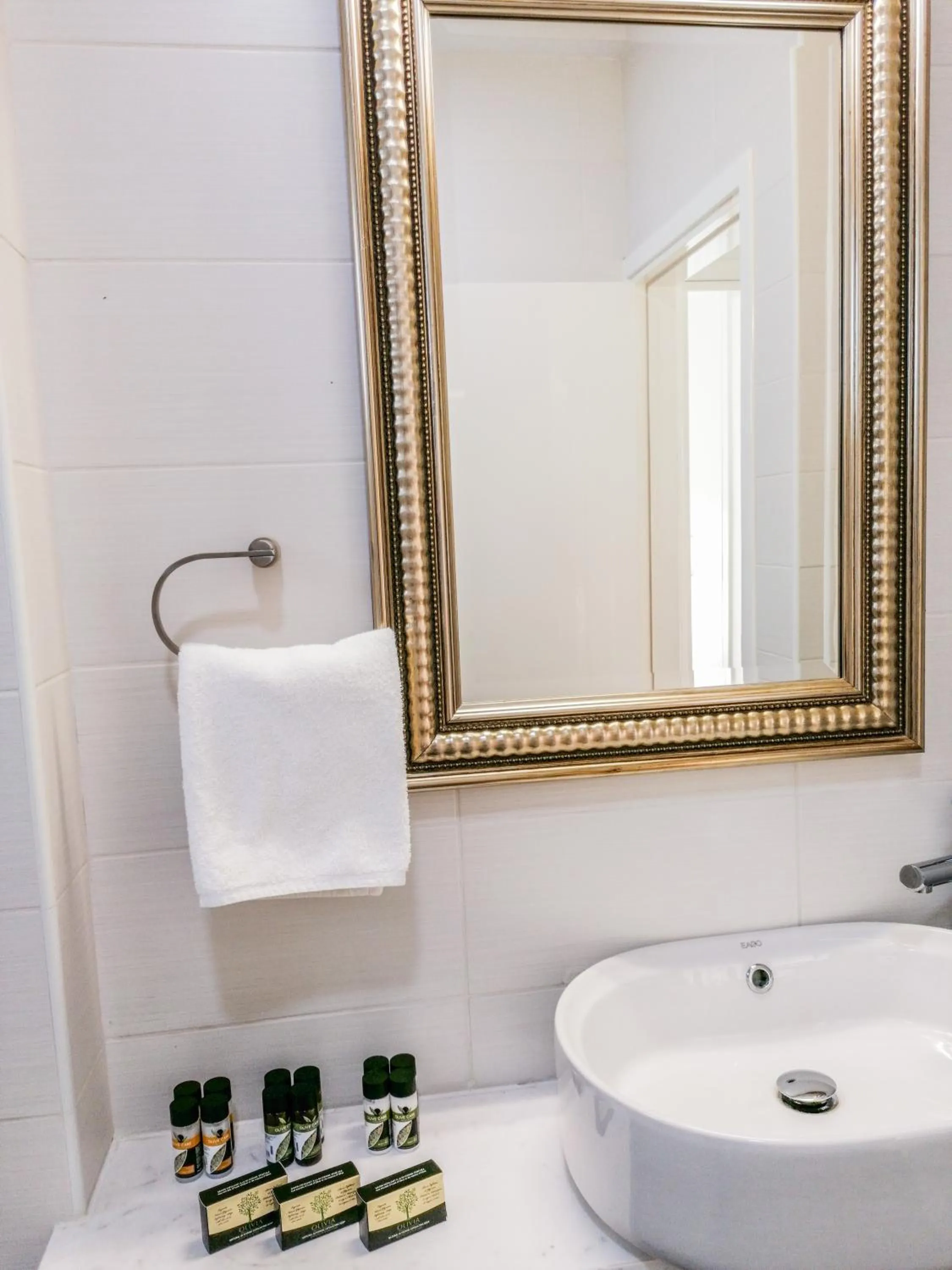 Bathroom in Atlantis Gardens