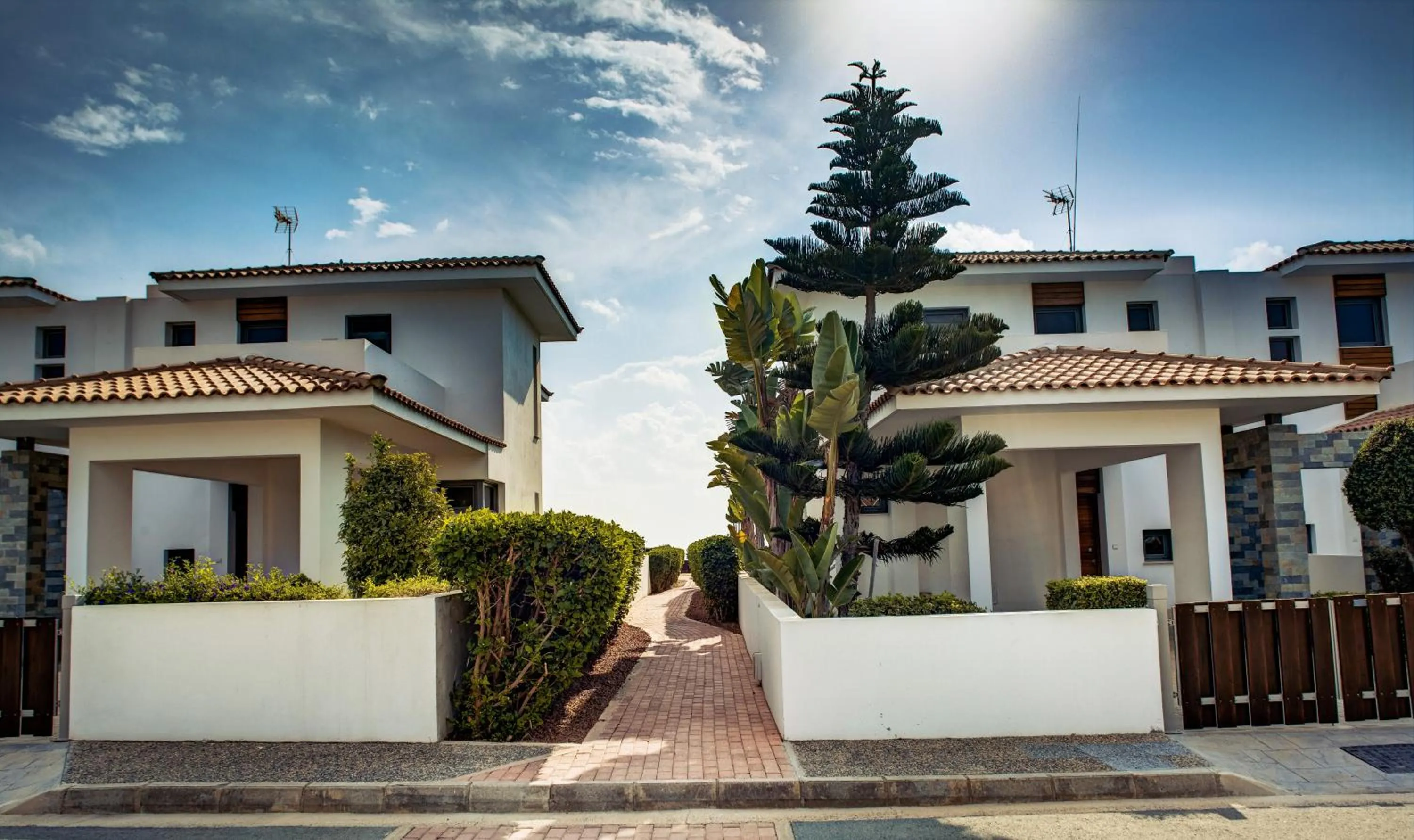 Property building in Atlantis Gardens