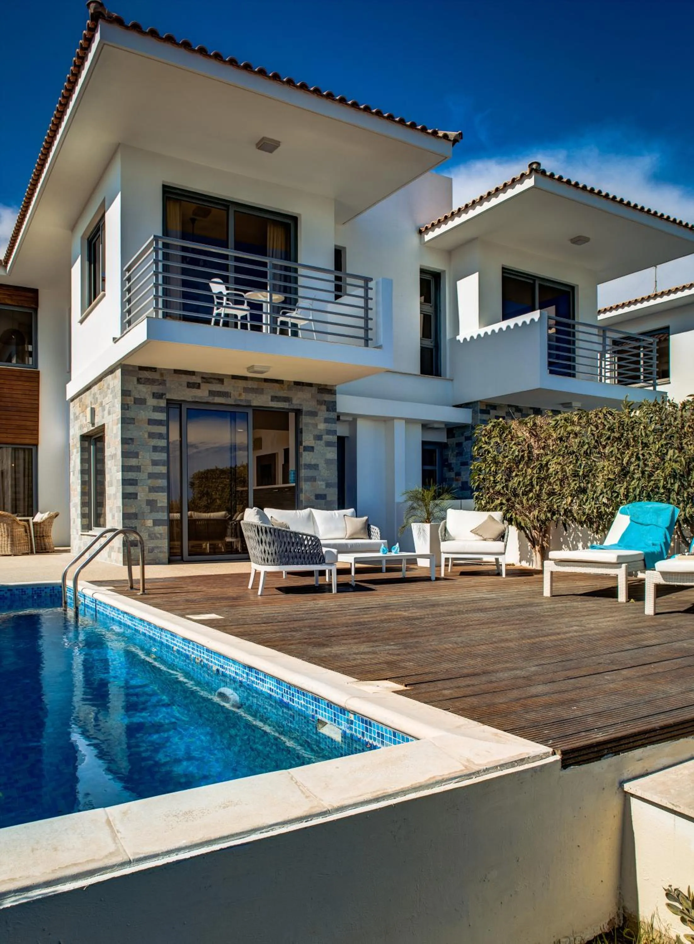 Property building in Atlantis Gardens