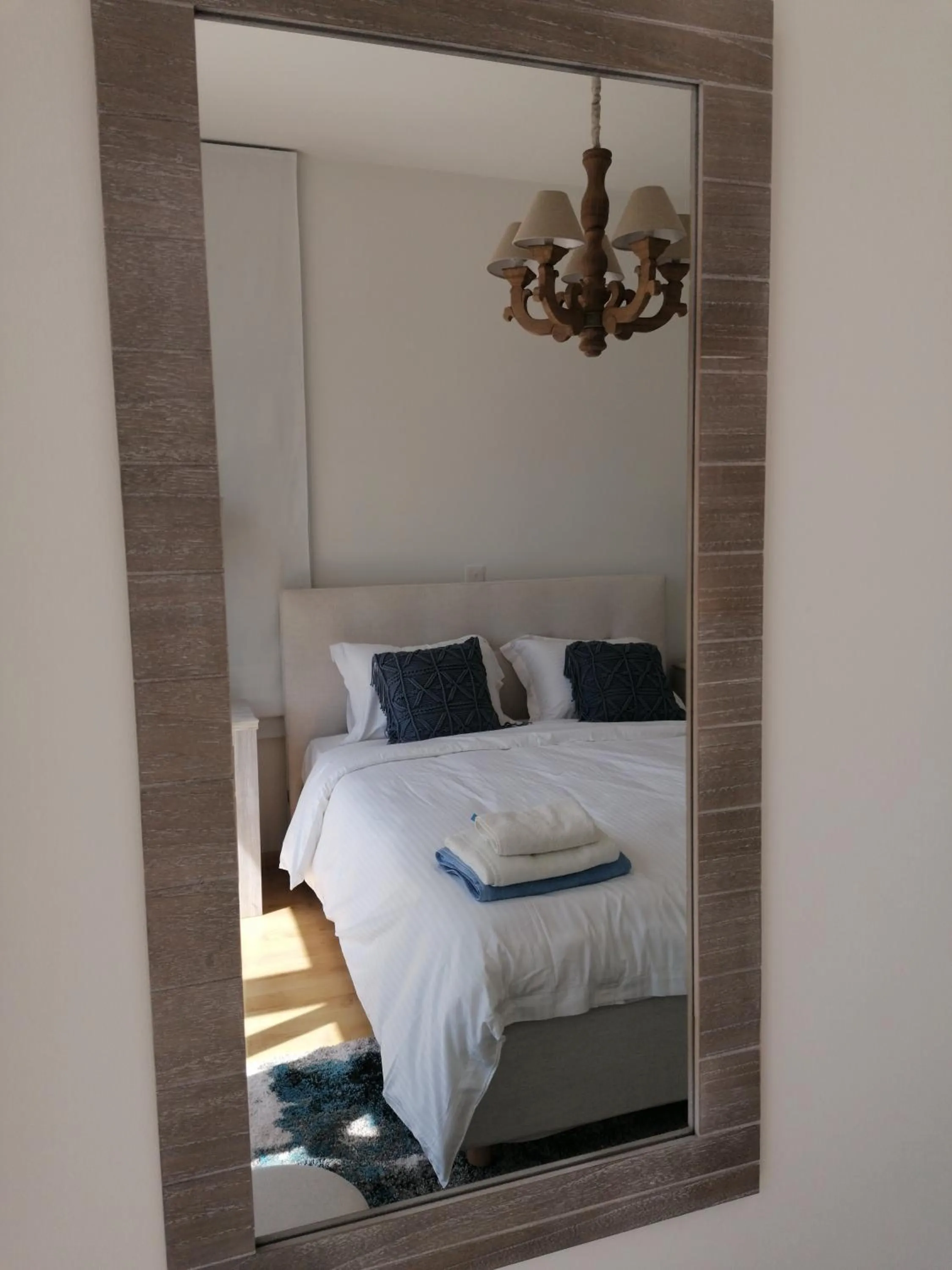 Bed in Atlantis Gardens