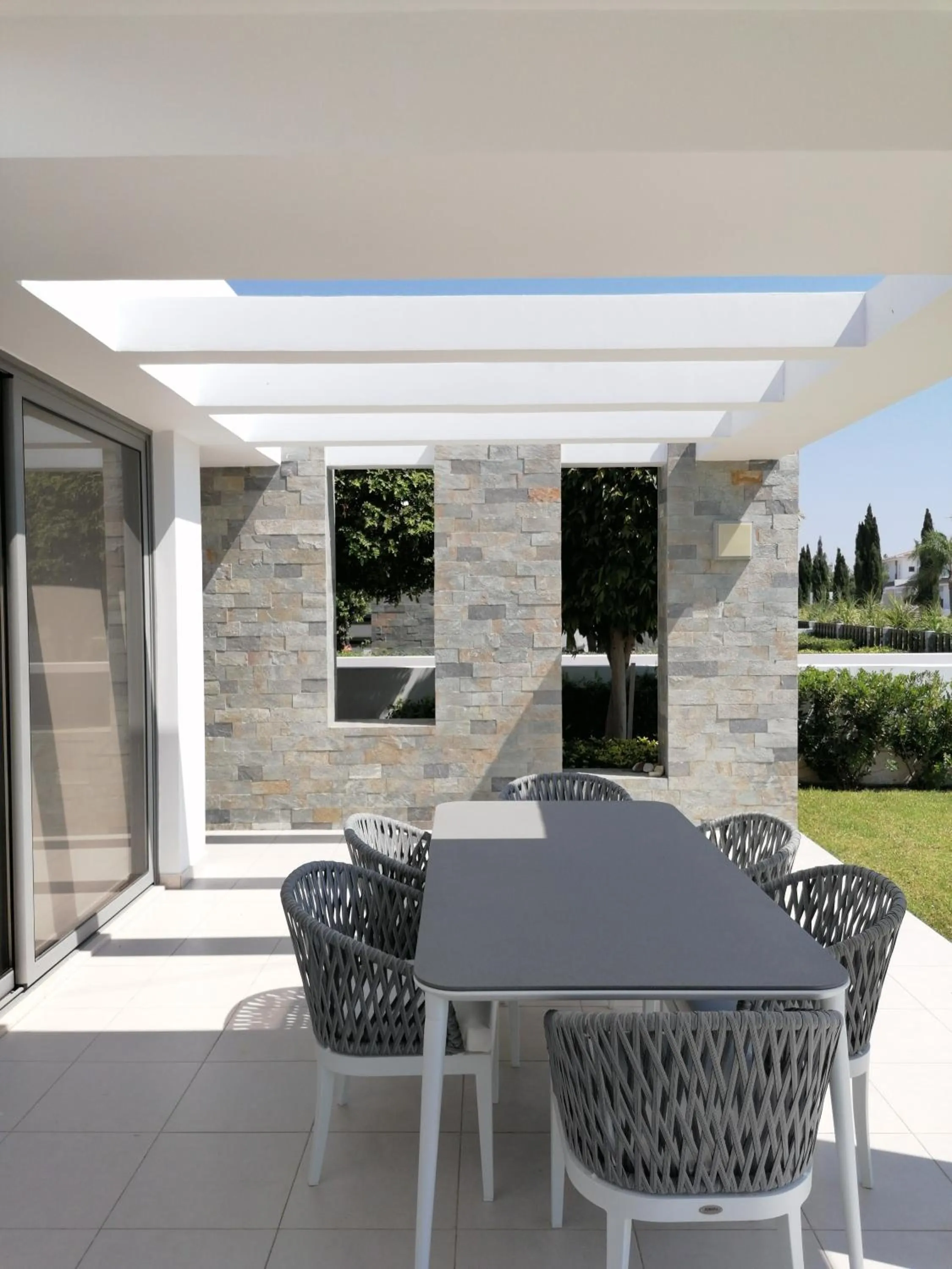 Patio in Atlantis Gardens