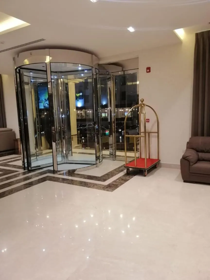 Lobby or reception in Big Ben Hotel Suites