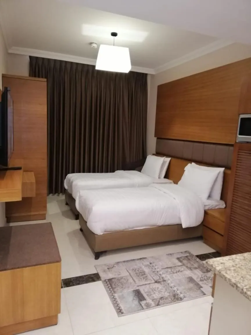 Living room in Big Ben Hotel Suites