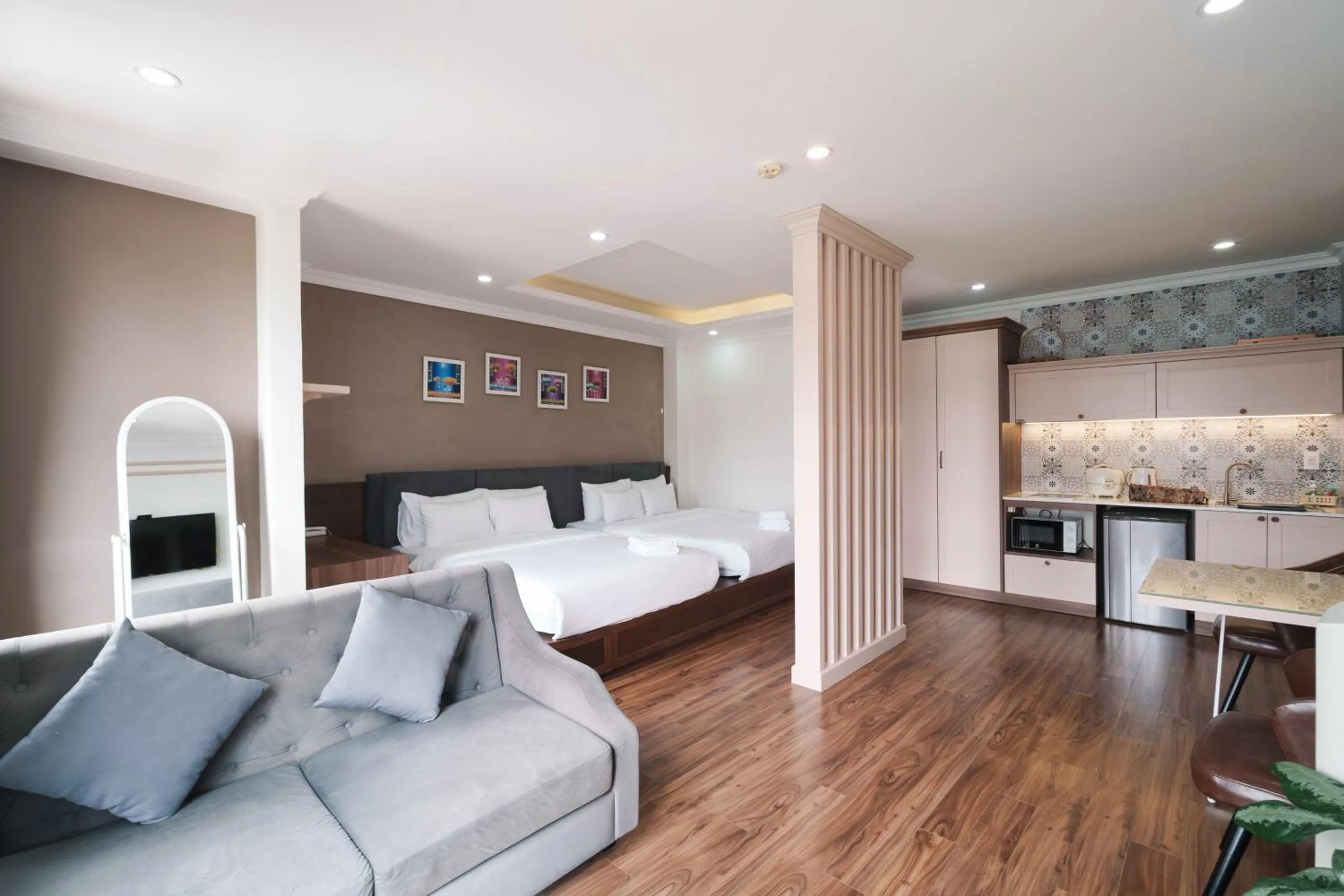 Bed in N Queen Apartment Hotel