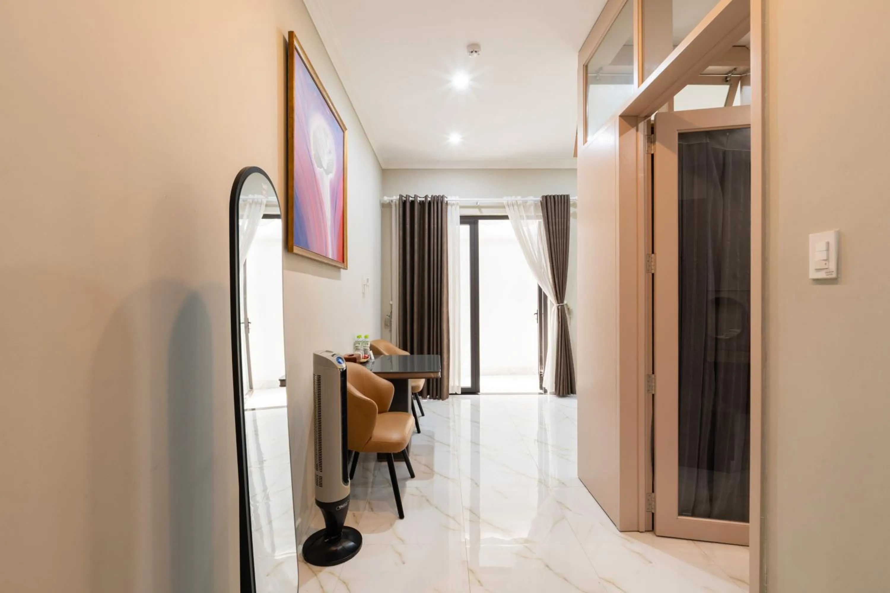 Photo of the whole room in N Queen Apartment Hotel