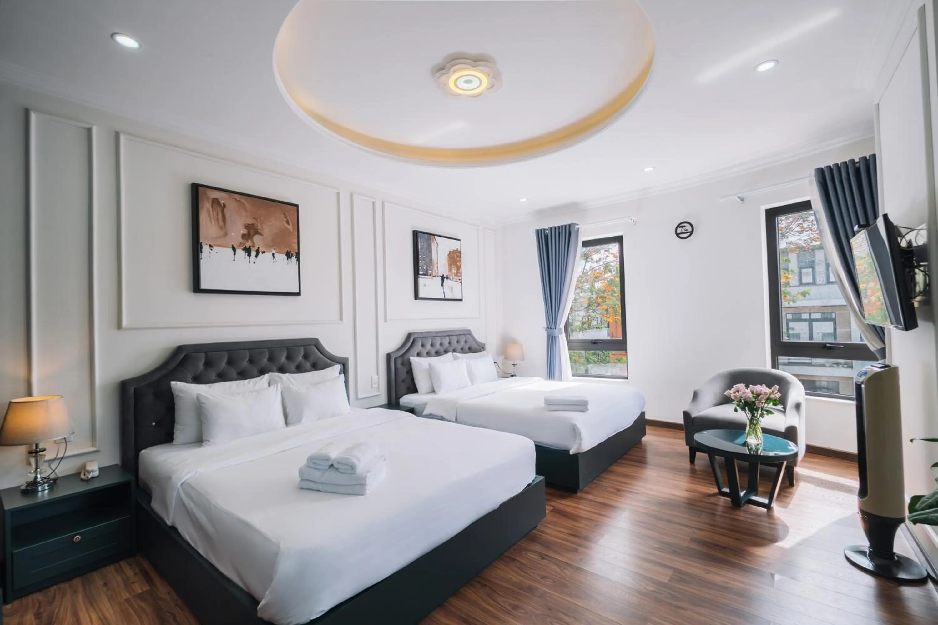 TV and multimedia, Bed in N Queen Apartment Hotel