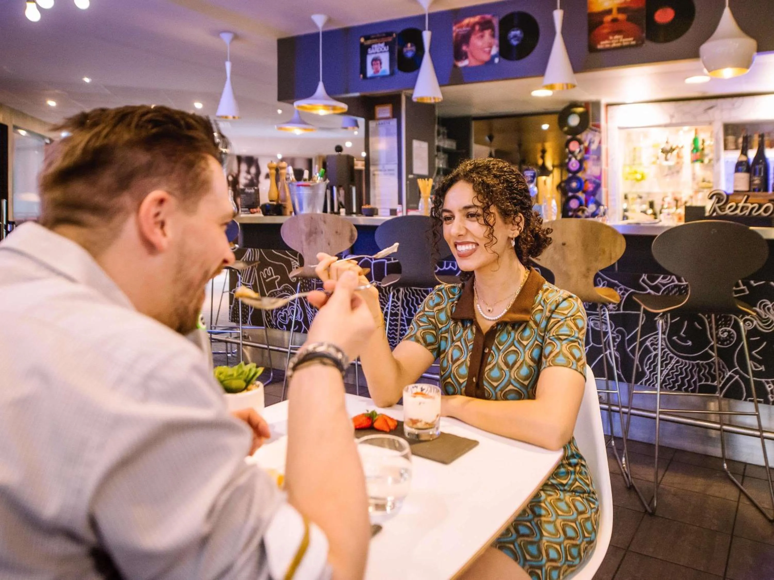 Lounge or bar in ibis Avignon Centre Gare