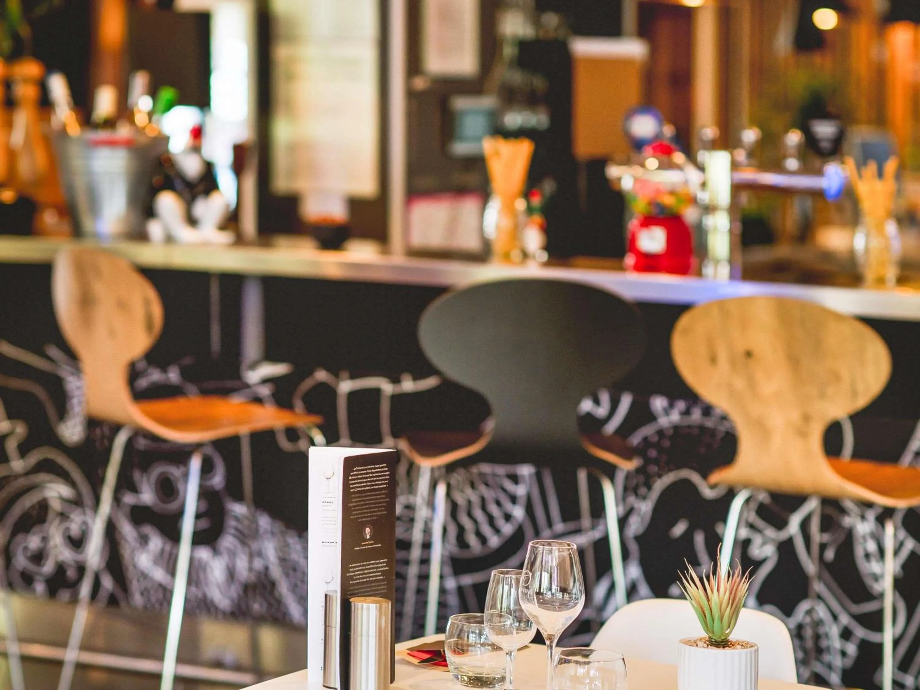 Lounge or bar in ibis Avignon Centre Gare