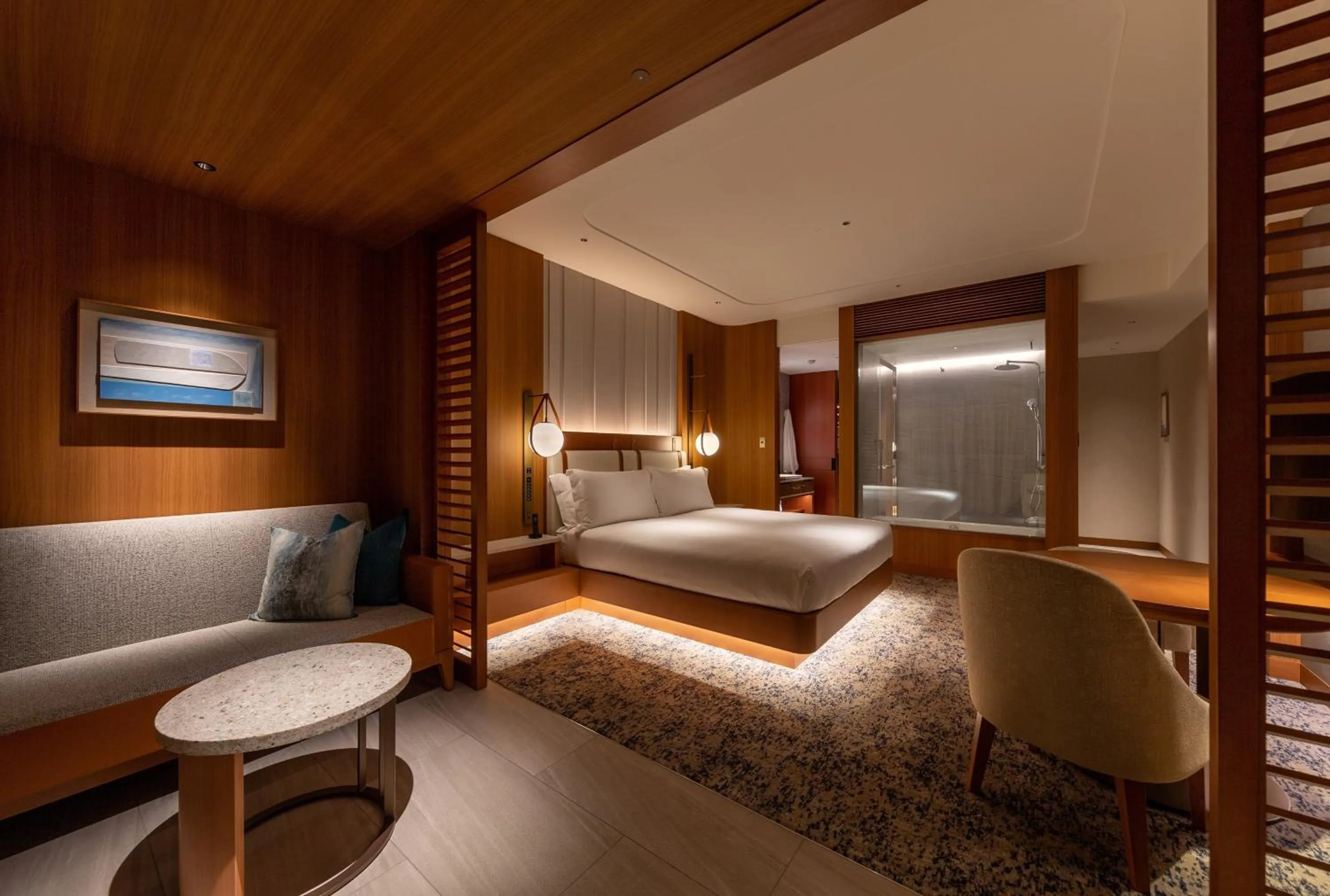 Photo of the whole room, Bed in InterContinental Yokohama Pier 8 by IHG