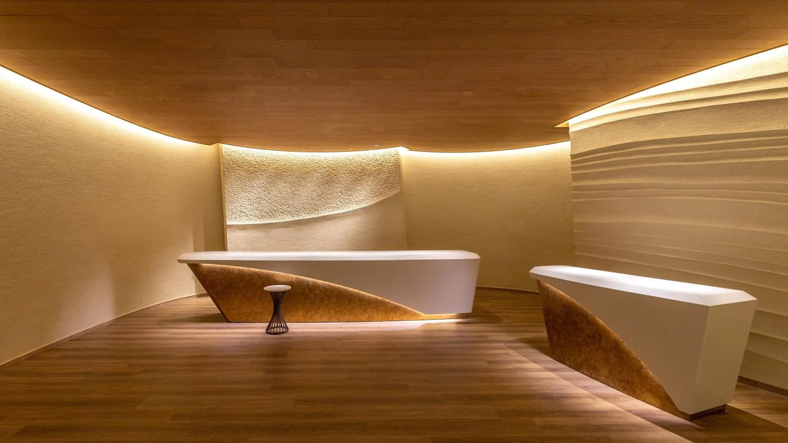 Property building in InterContinental Yokohama Pier 8 by IHG