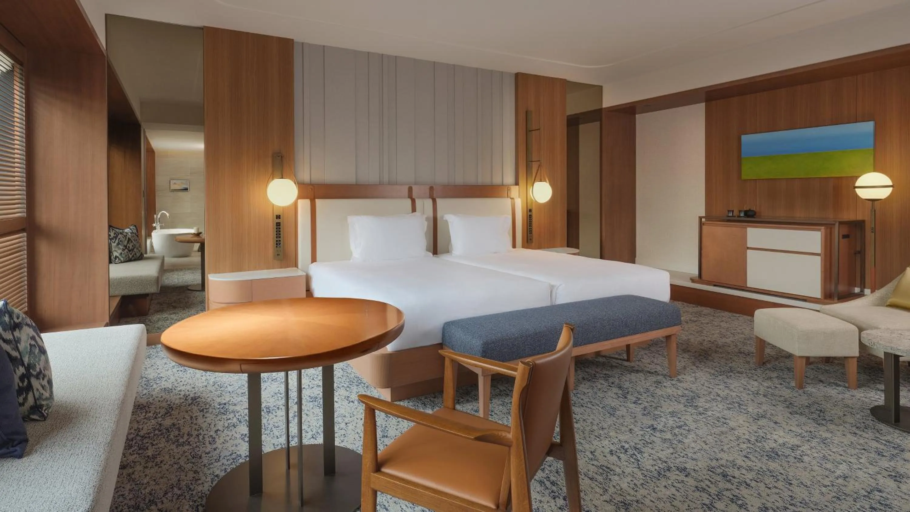 Photo of the whole room, Bed in InterContinental Yokohama Pier 8 by IHG