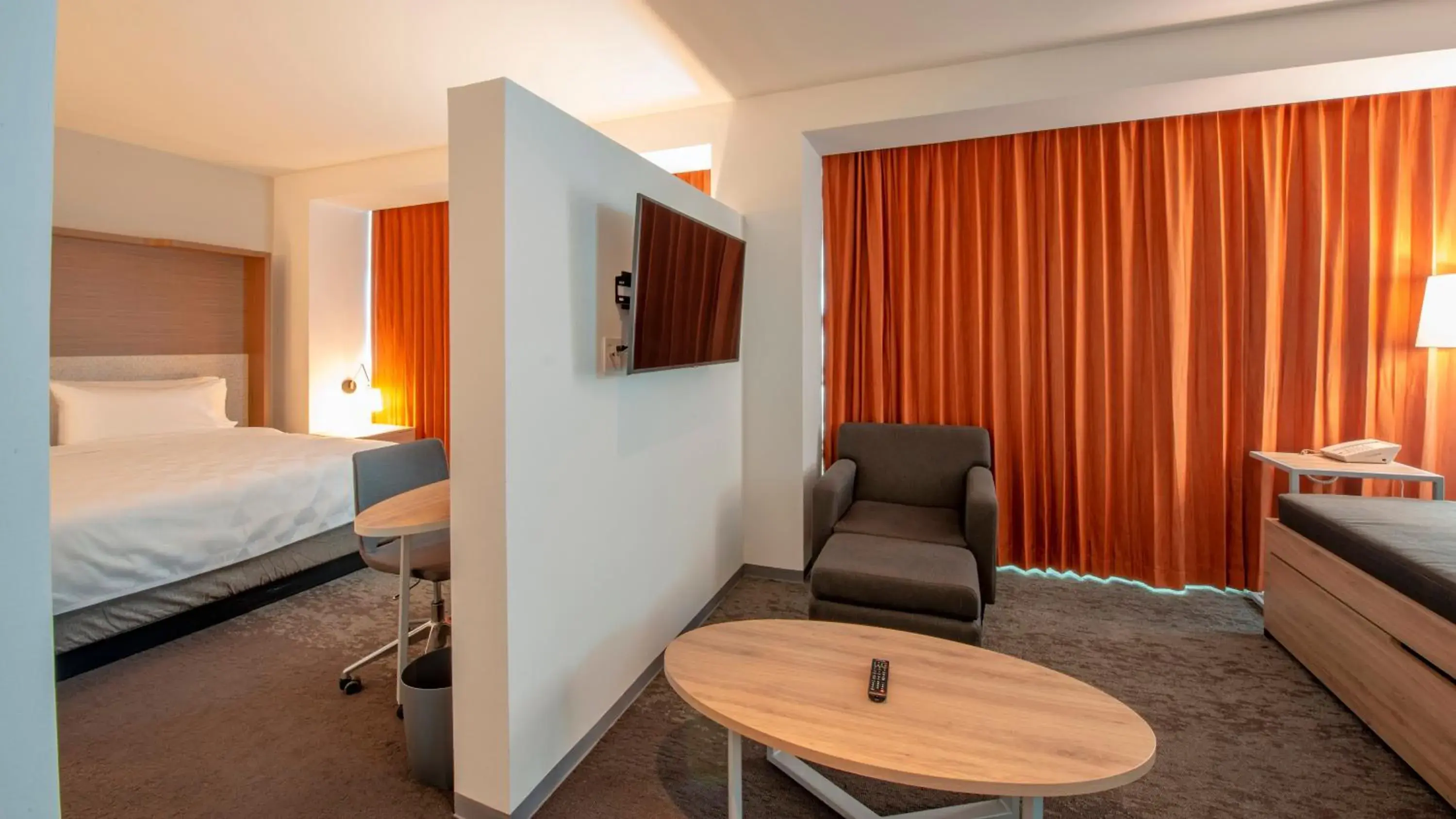 Executive Suite - Non-Smoking in Holiday Inn & Suites - Merida La Isla, an IHG Hotel Executive Suite - Non-Smoking in Holiday Inn & Suites - Merida La Isla, an IHG Hotel