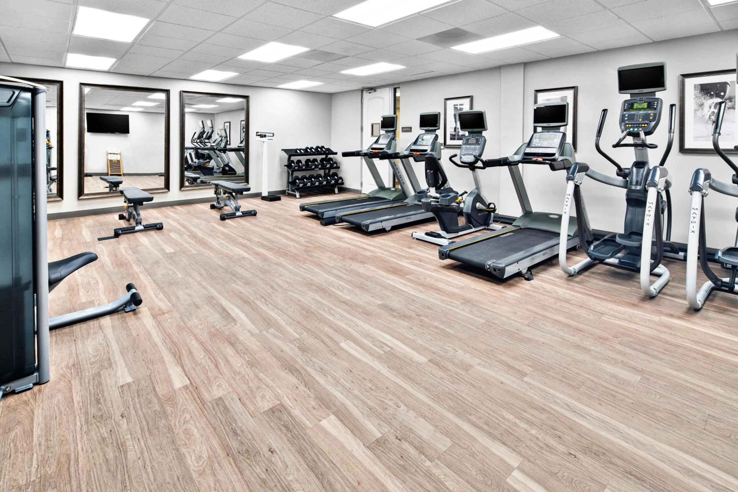 Fitness centre/facilities in Staybridge Suites Irvine - John Wayne Airport by IHG