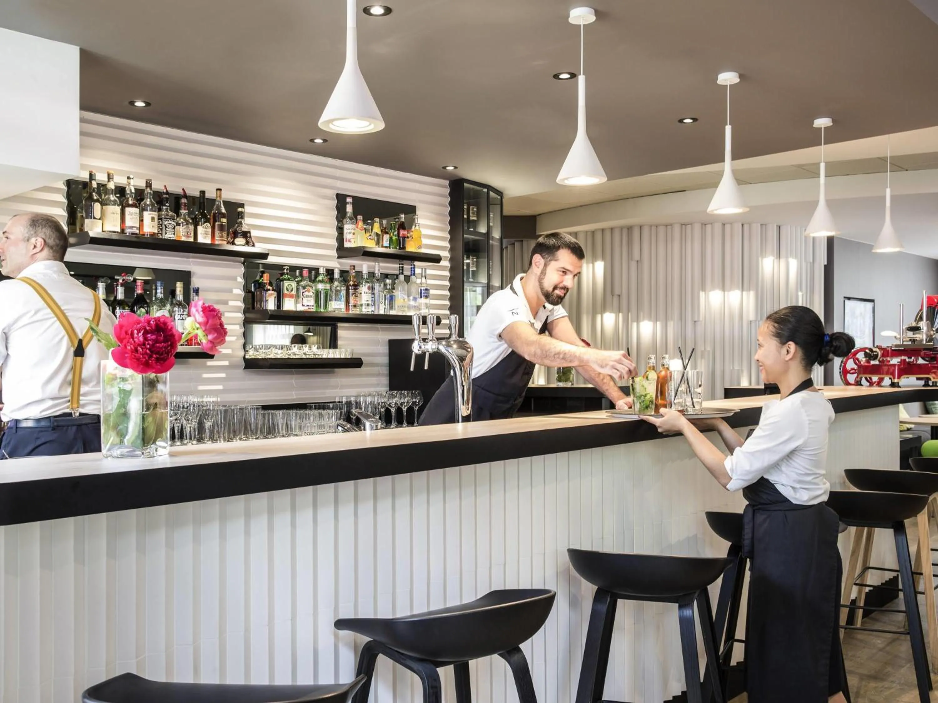 Lounge or bar in Novotel Nice Centre Vieux Nice