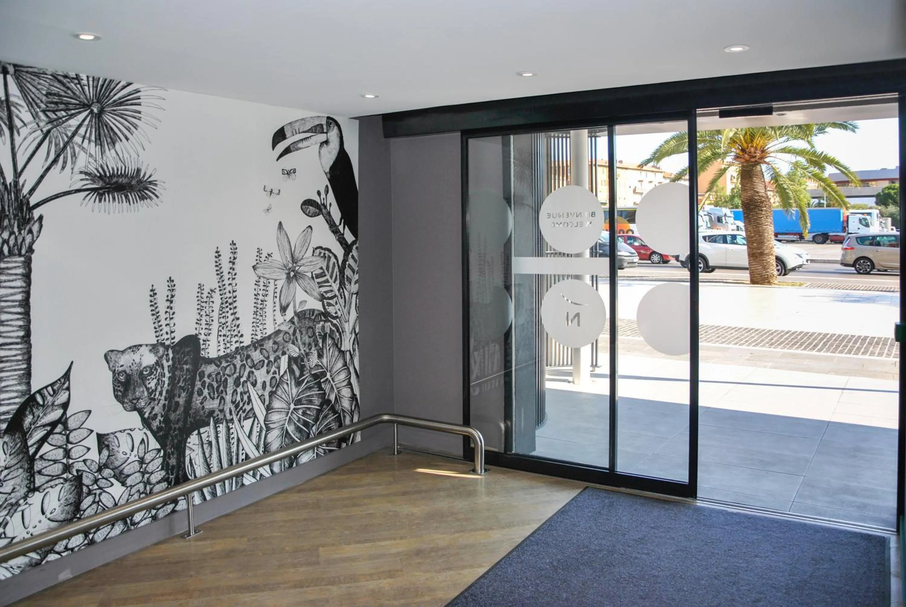 Lobby or reception in Novotel Nice Centre Vieux Nice