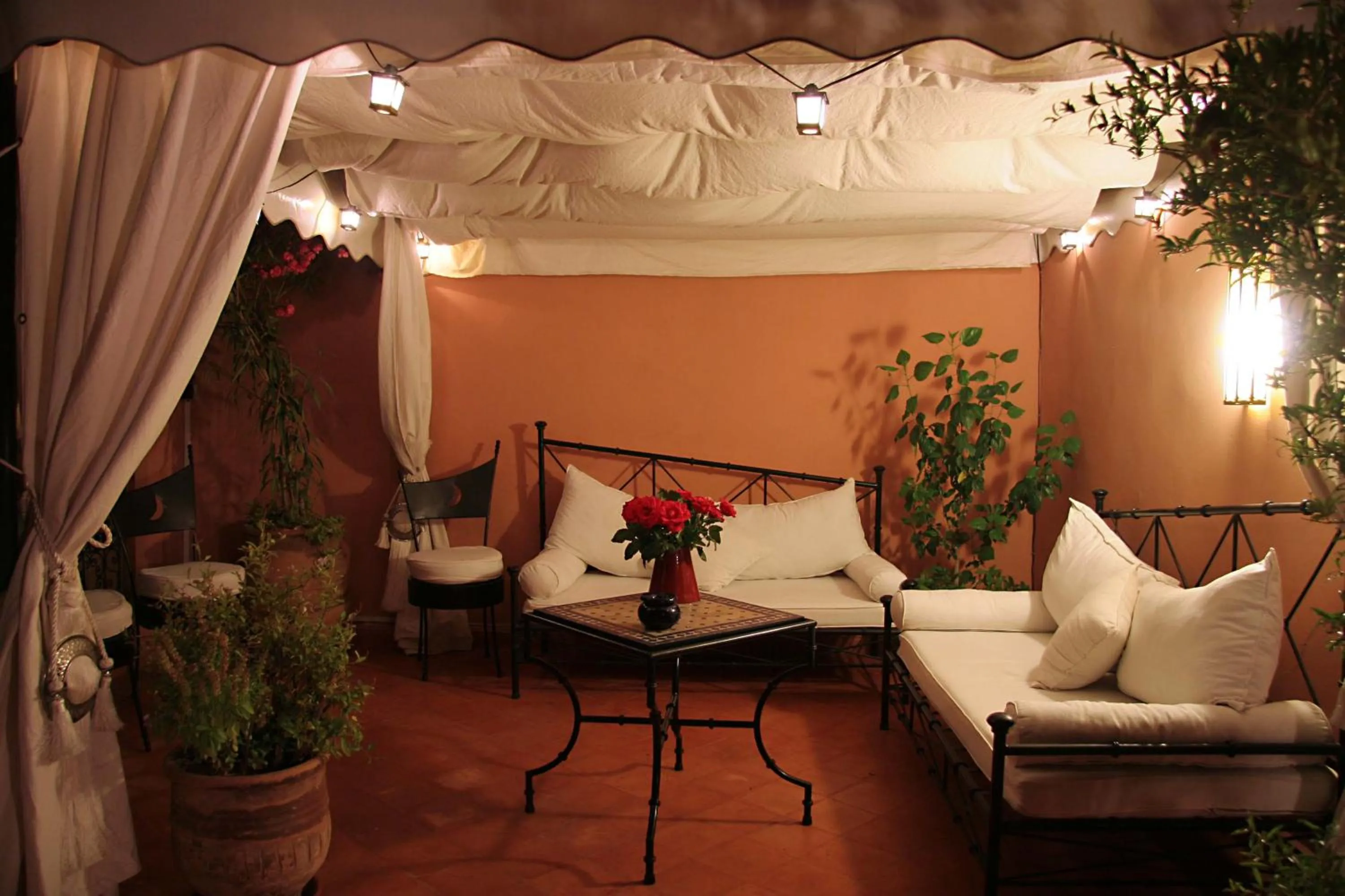 Balcony/Terrace in Riad Couleurs du Sud