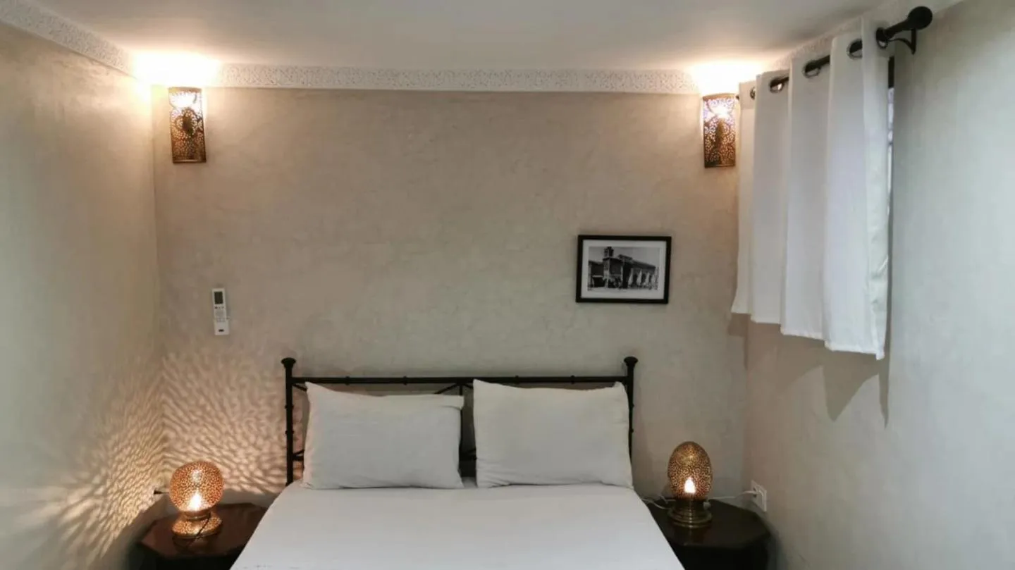 Bed in Riad Couleurs du Sud