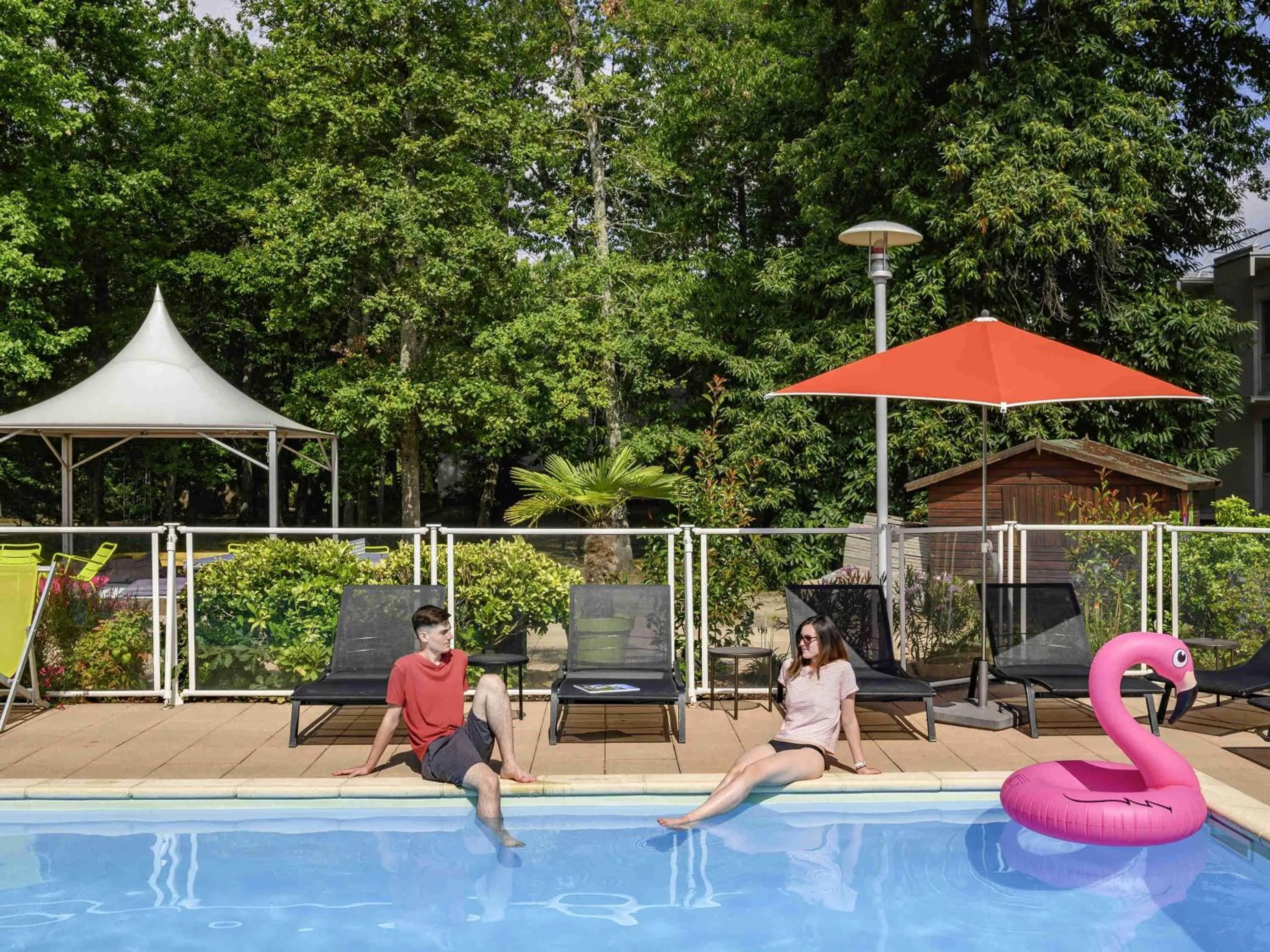 Pool view in Novotel Orléans Chemins De Sologne Demeures De Campagne