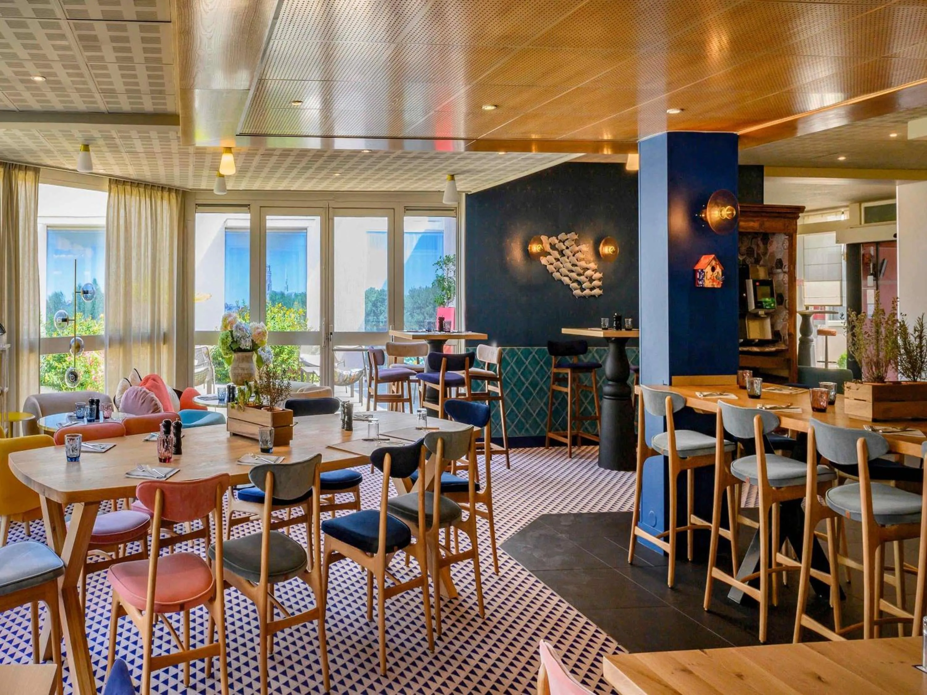 Restaurant/places to eat in Novotel Orléans Chemins De Sologne Demeures De Campagne