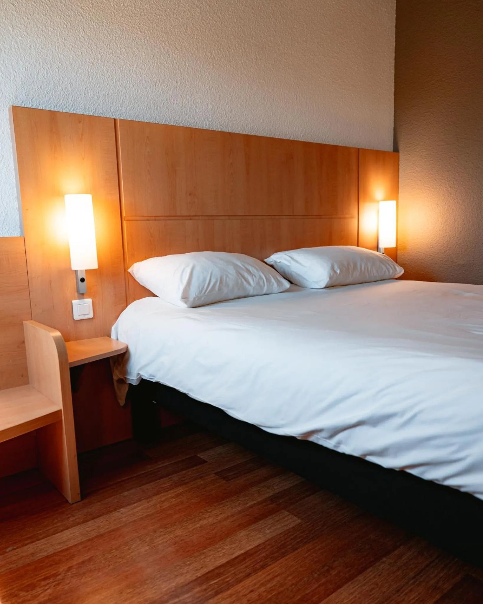 Bed in ibis Marseille Provence Aéroport