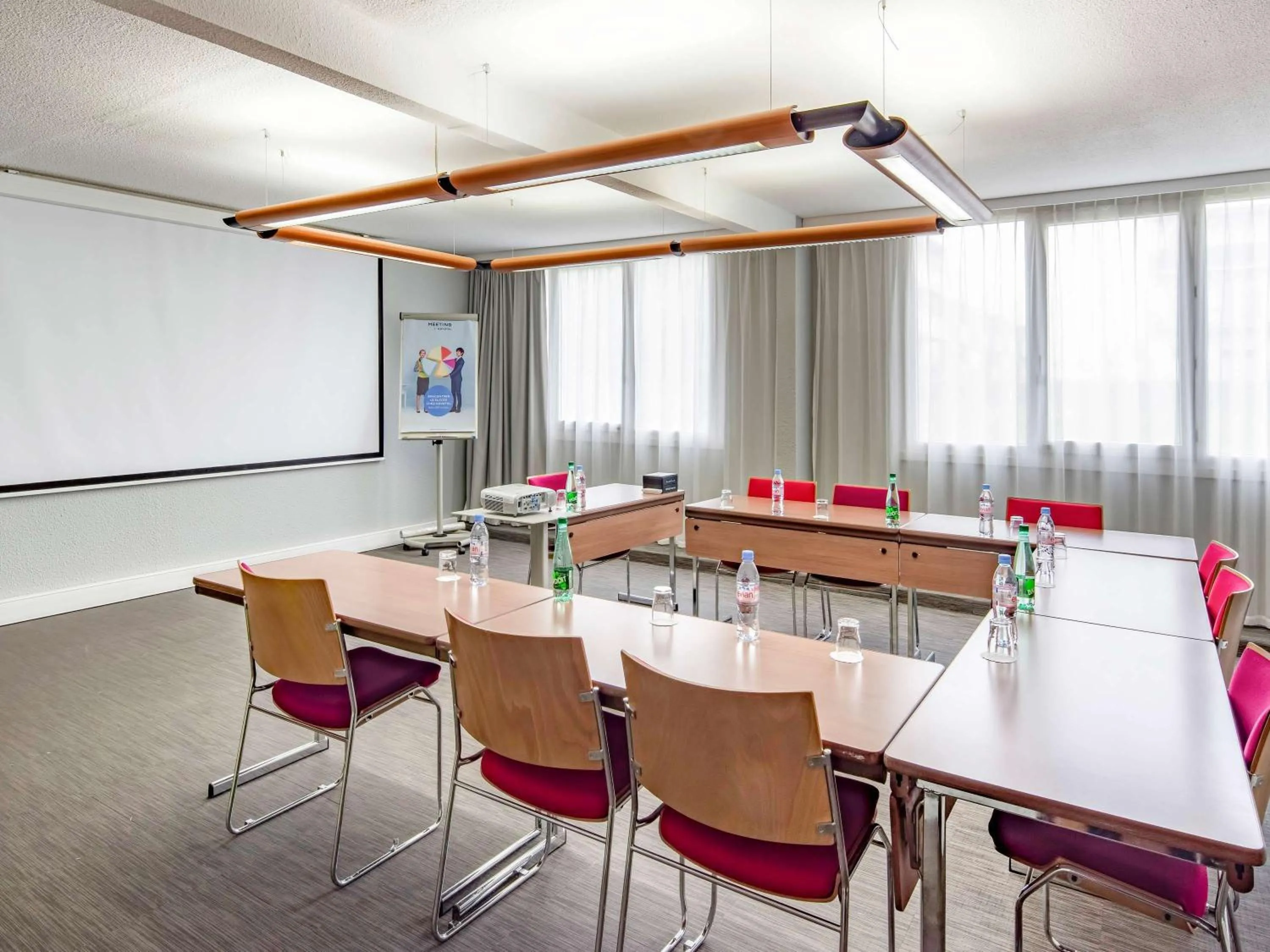 Meeting/conference room in Novotel Dijon Sud