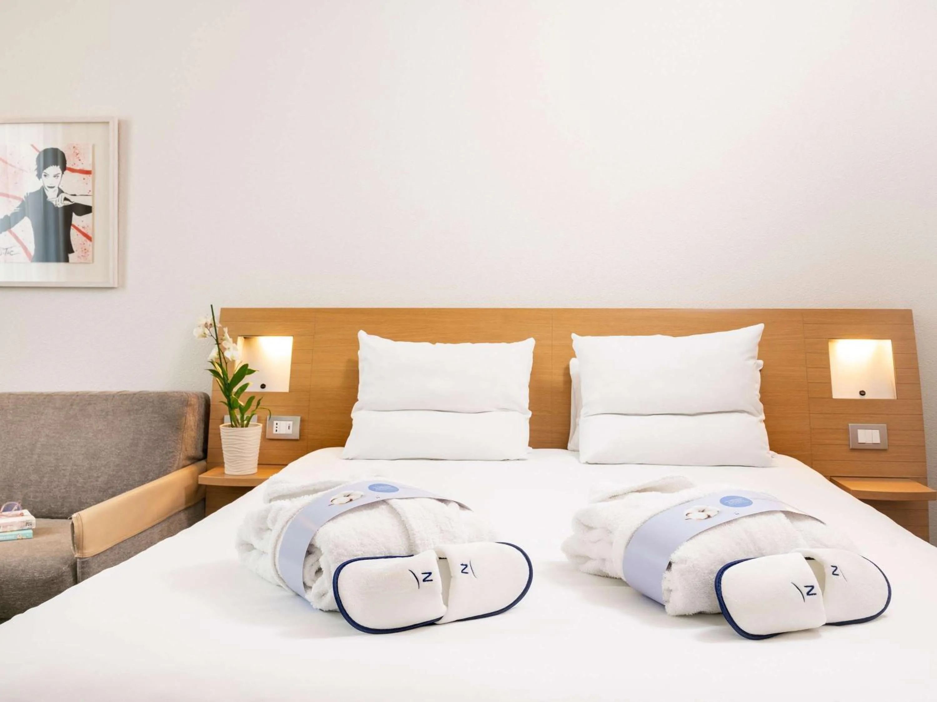 Bedroom, Bed in Novotel Dijon Sud