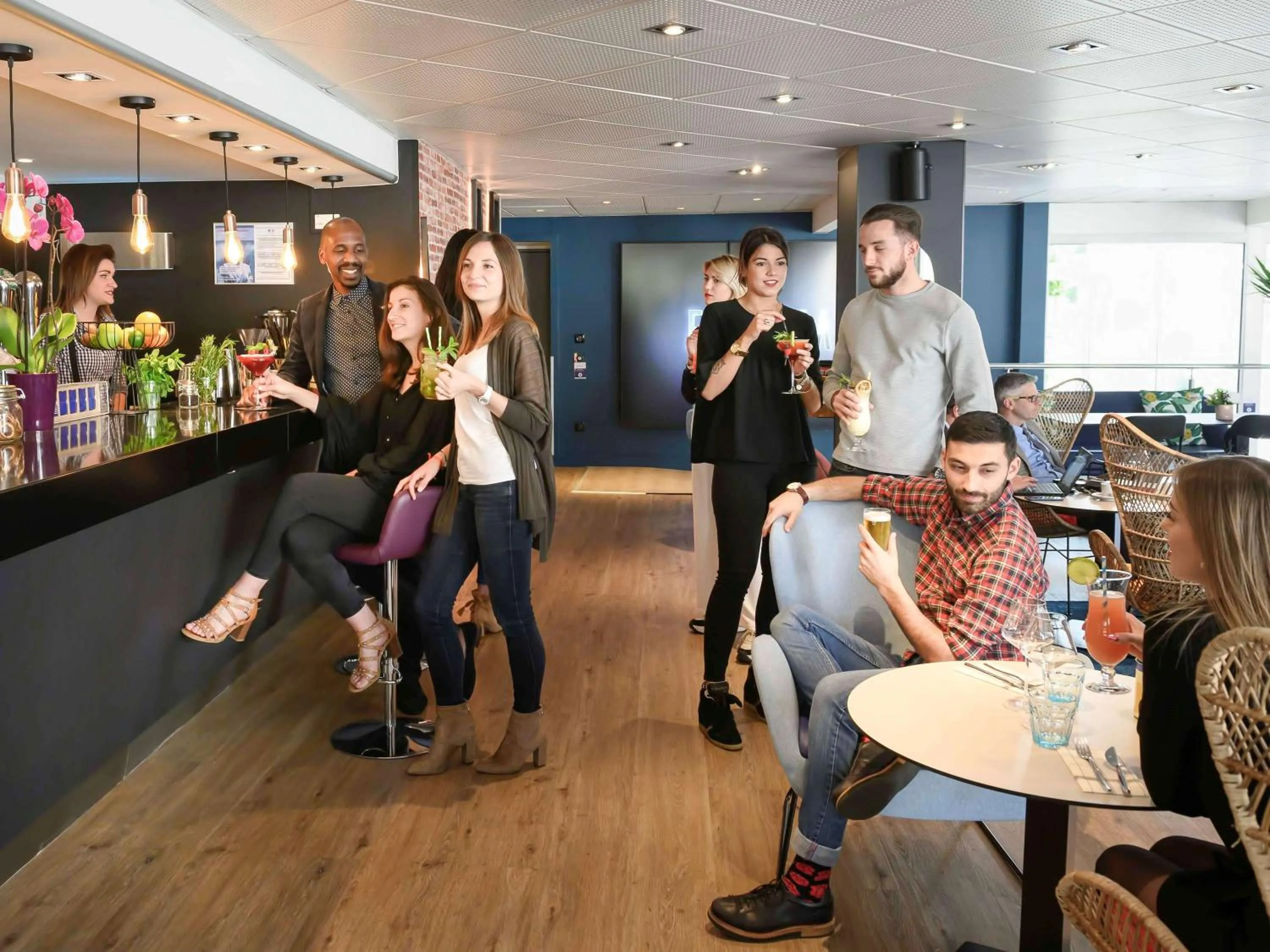 Restaurant/places to eat in Novotel Dijon Sud