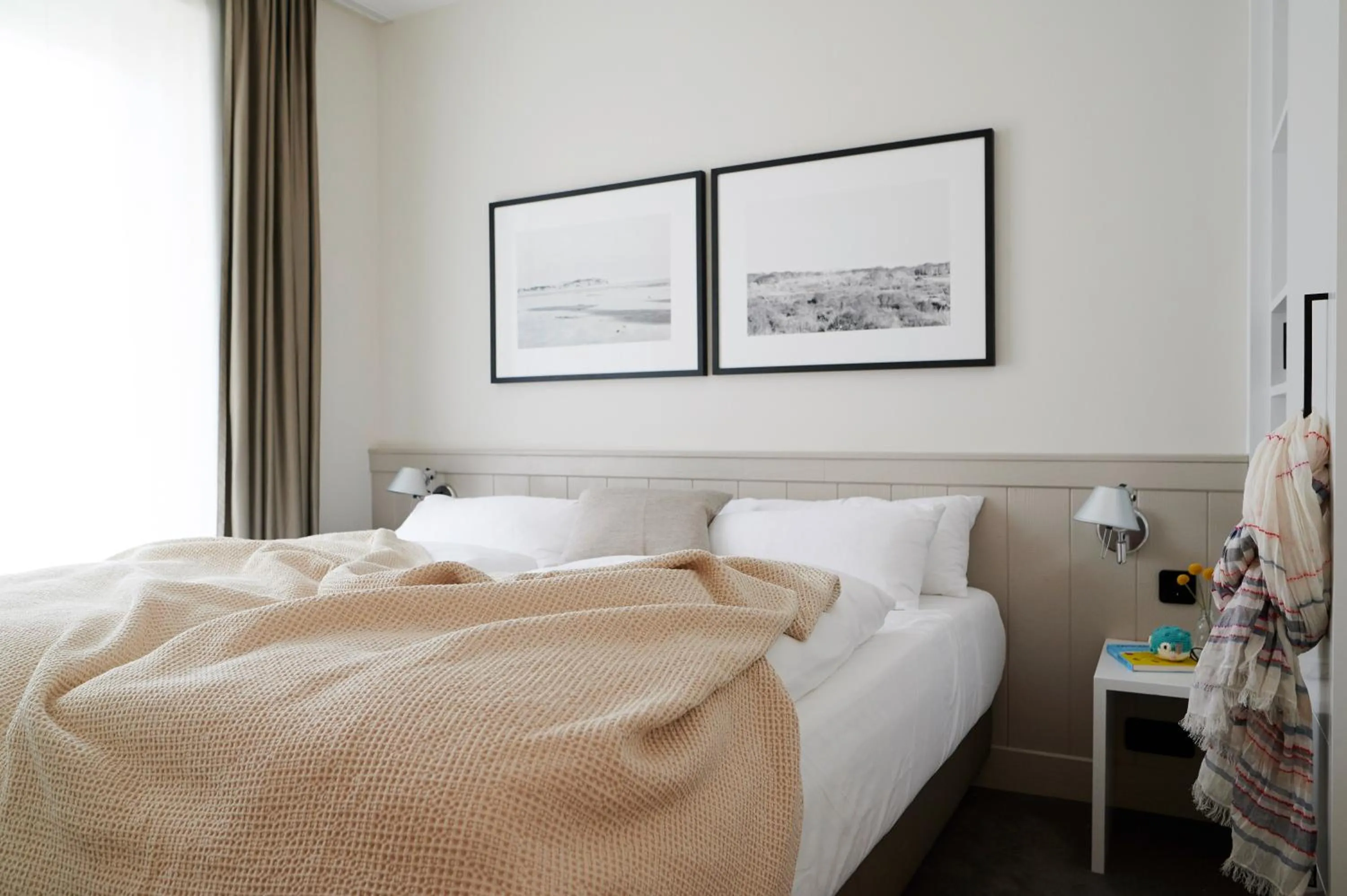 Photo of the whole room, Bed in Hotel Haus am Meer