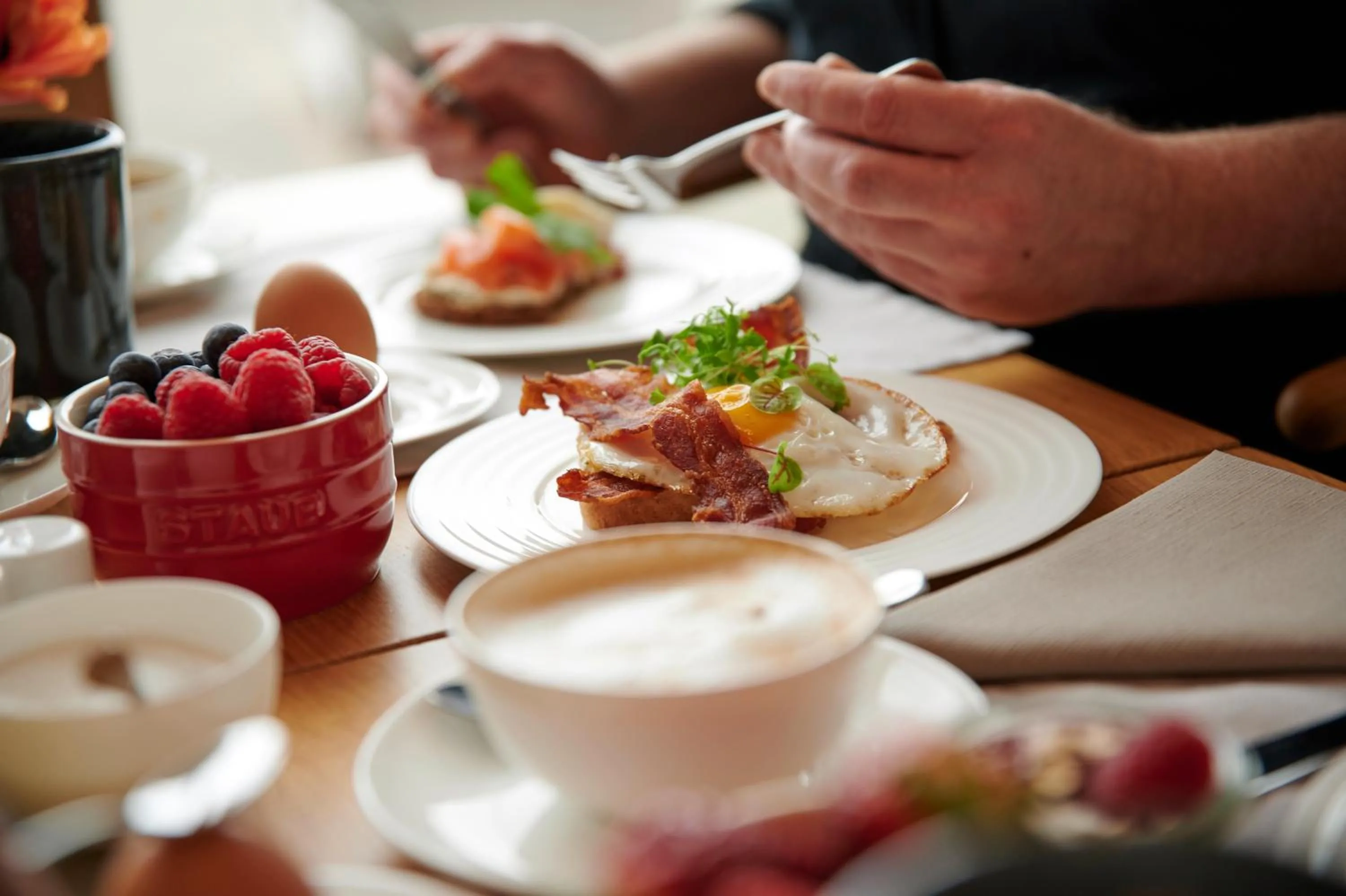 Buffet breakfast in Hotel Haus am Meer