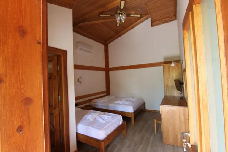 Photo of the whole room in Elly's Home