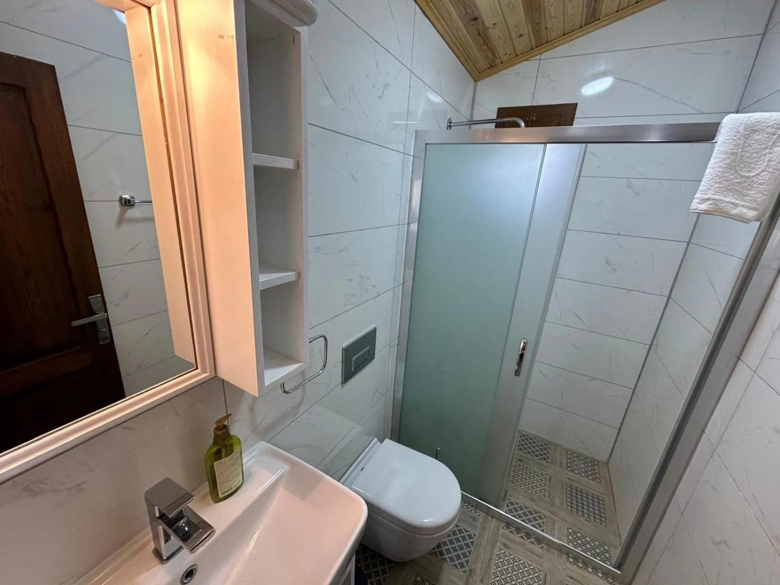 Bathroom in Elly's Home