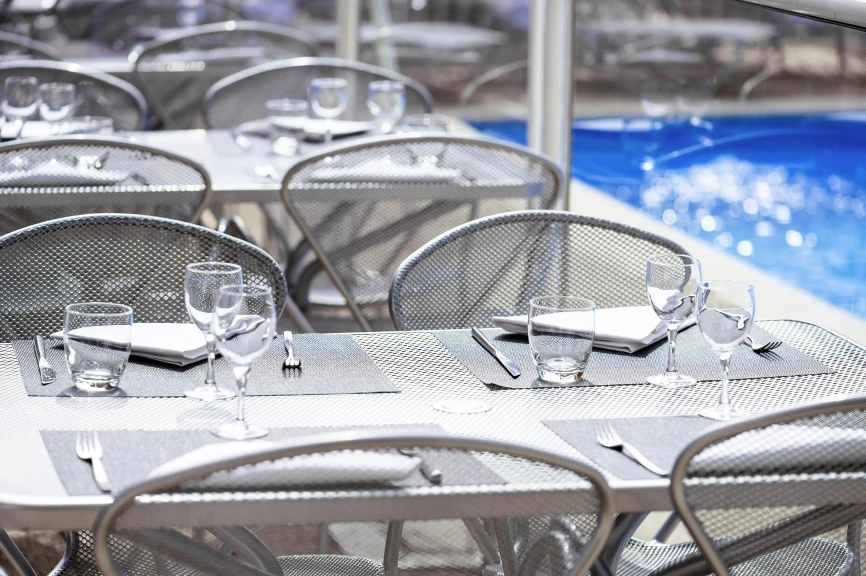 Patio in Novotel Macon Nord - Porte de Bourgogne