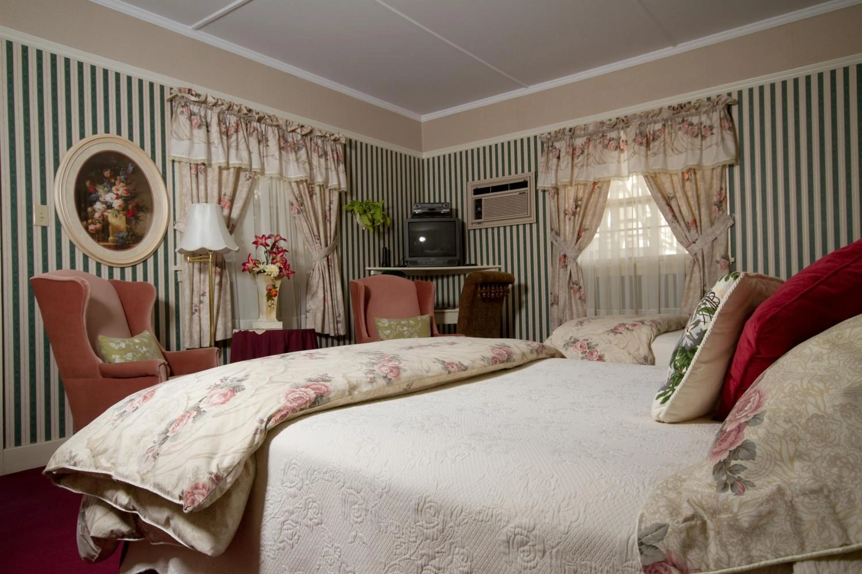 Decorative detail in Victoria's Historic Inn