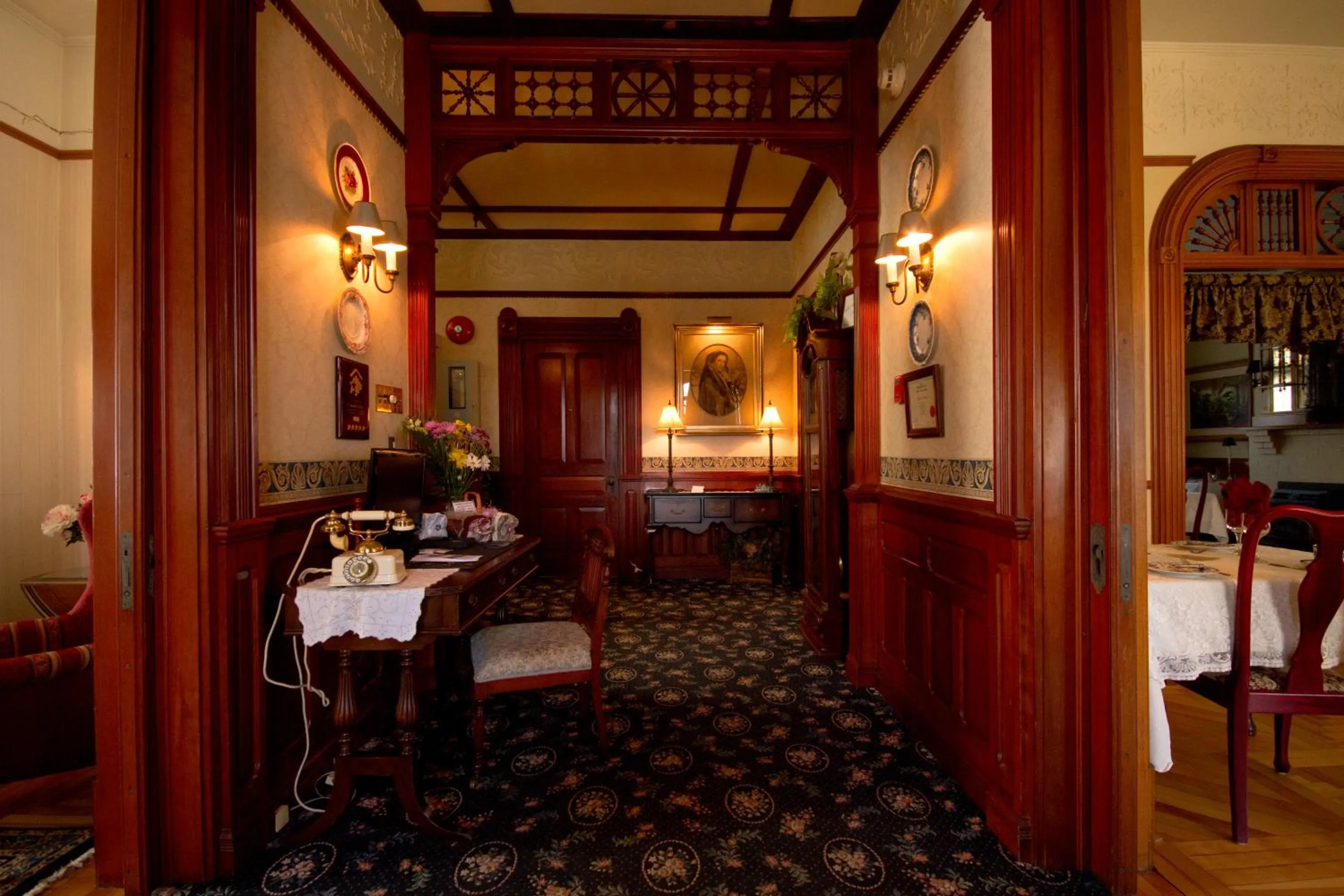 Lobby or reception, Restaurant/Places to Eat in Victoria's Historic Inn