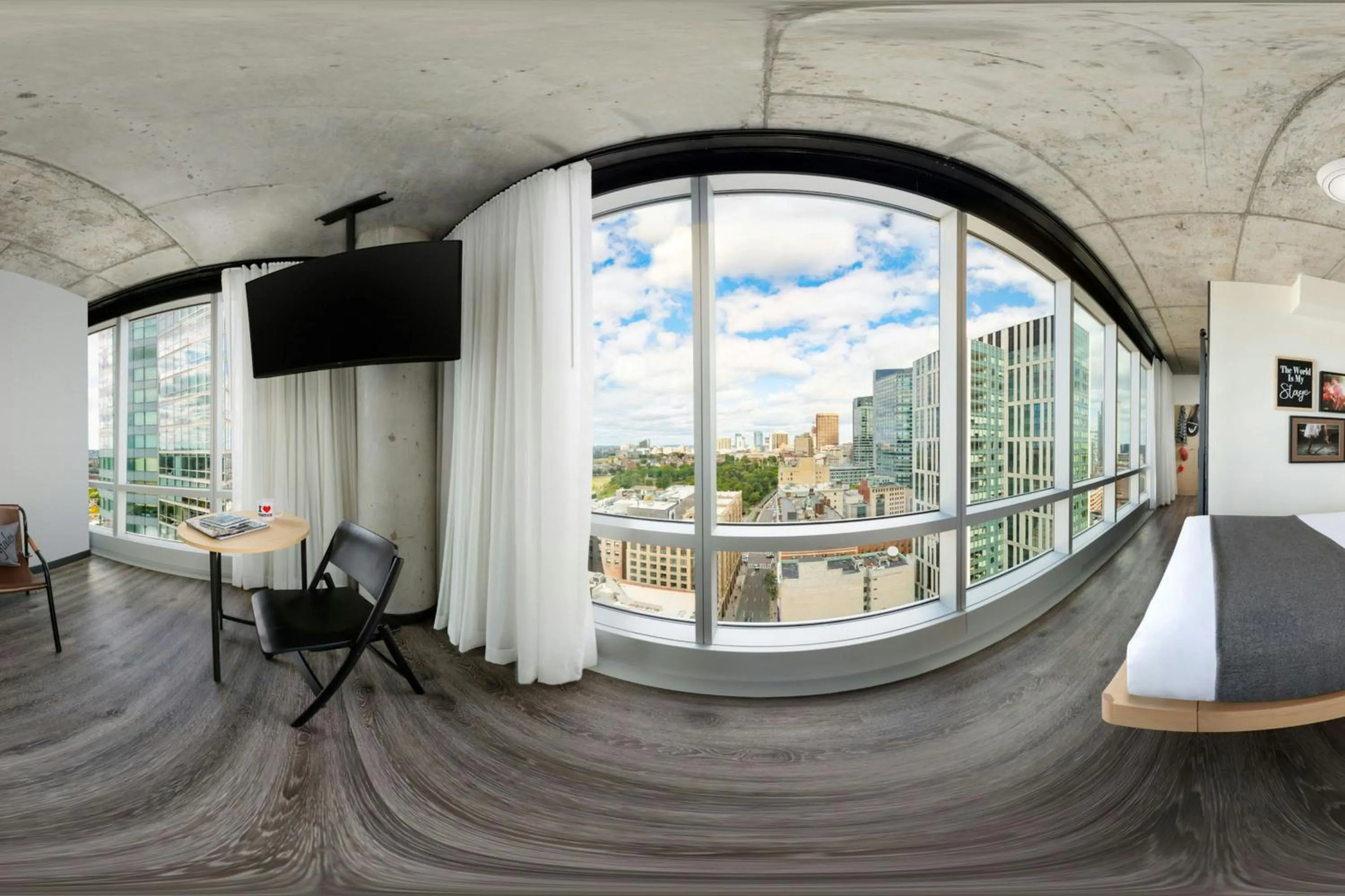 Photo of the whole room in Moxy Boston Downtown